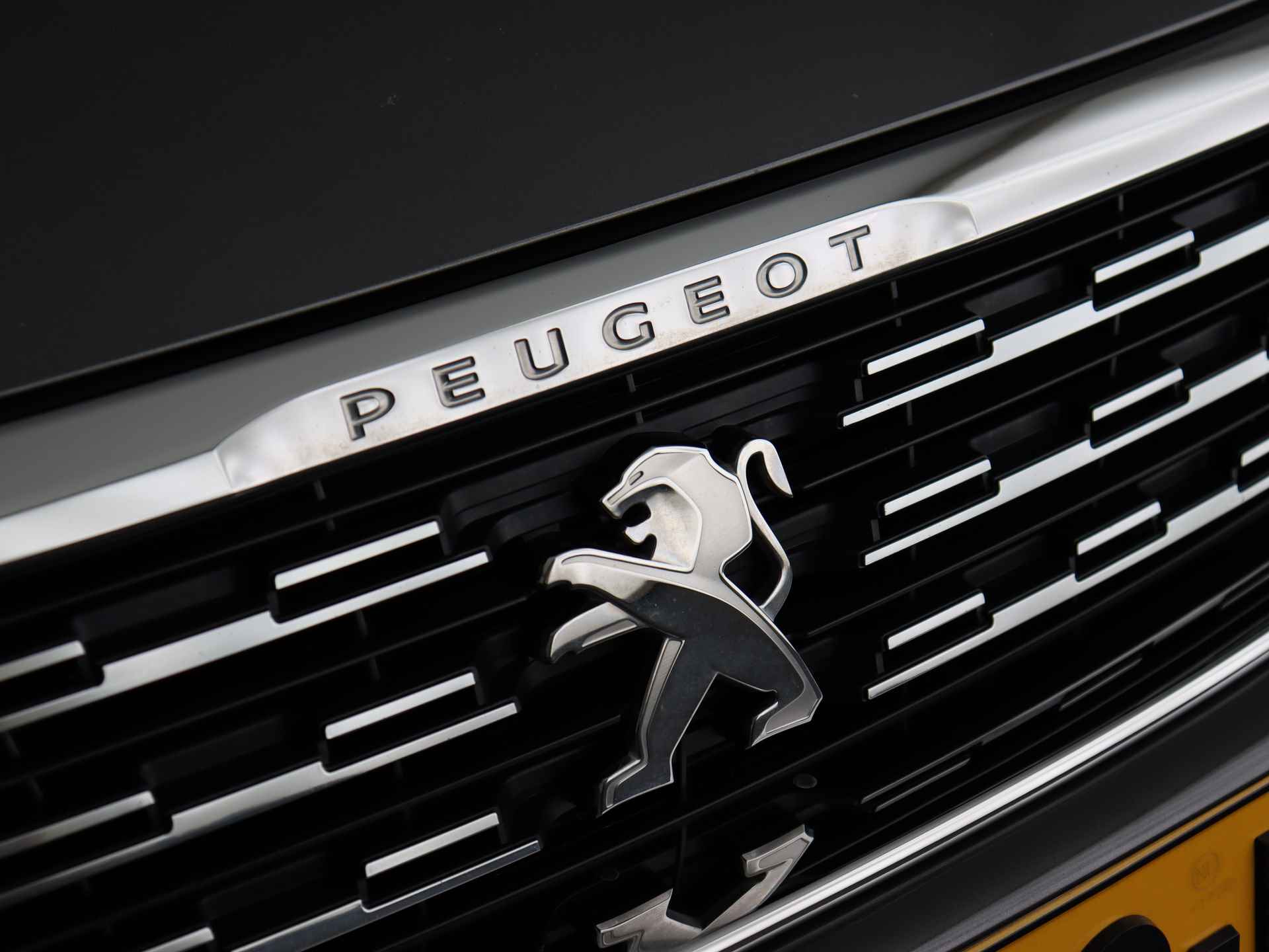 Peugeot 308 1.2 131PK PureTech Allure (Climate / Cruise / Navi / PDC / Camera / Rijstrooksensor) - 50/59