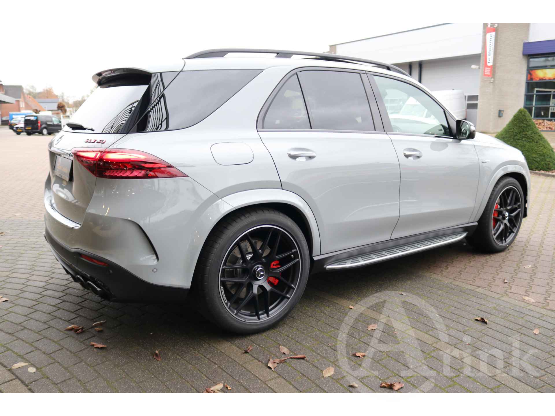 Mercedes-Benz GLE AMG 53 Hybrid 4MATIC+ Premium Plus Rijassistentiepakket, Trekhaak, Panoramadak, Multicontourstoelen - 9/47