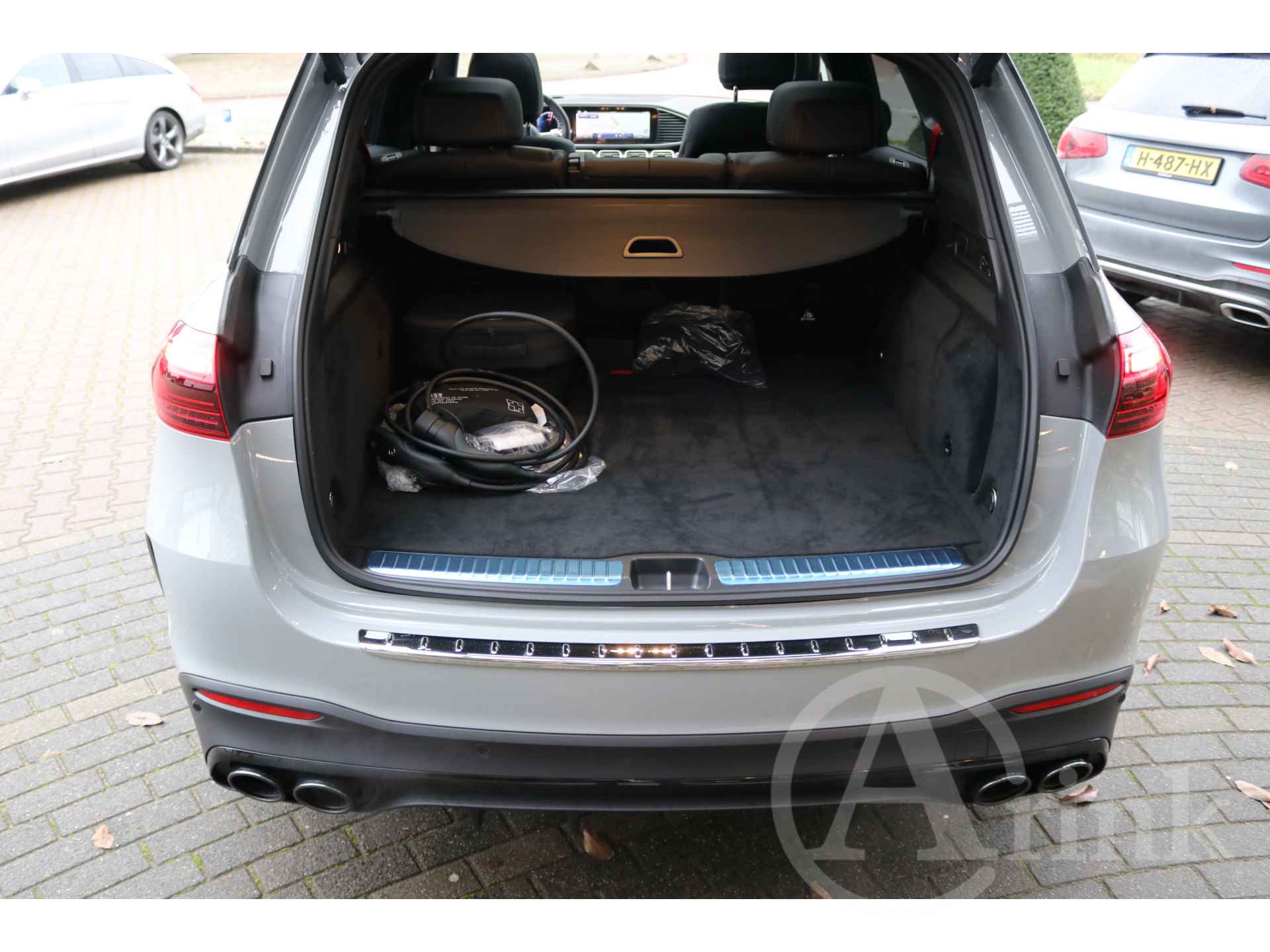 Mercedes-Benz GLE AMG 53 Hybrid 4MATIC+ Premium Plus Rijassistentiepakket, Trekhaak, Panoramadak, Multicontourstoelen - 14/47