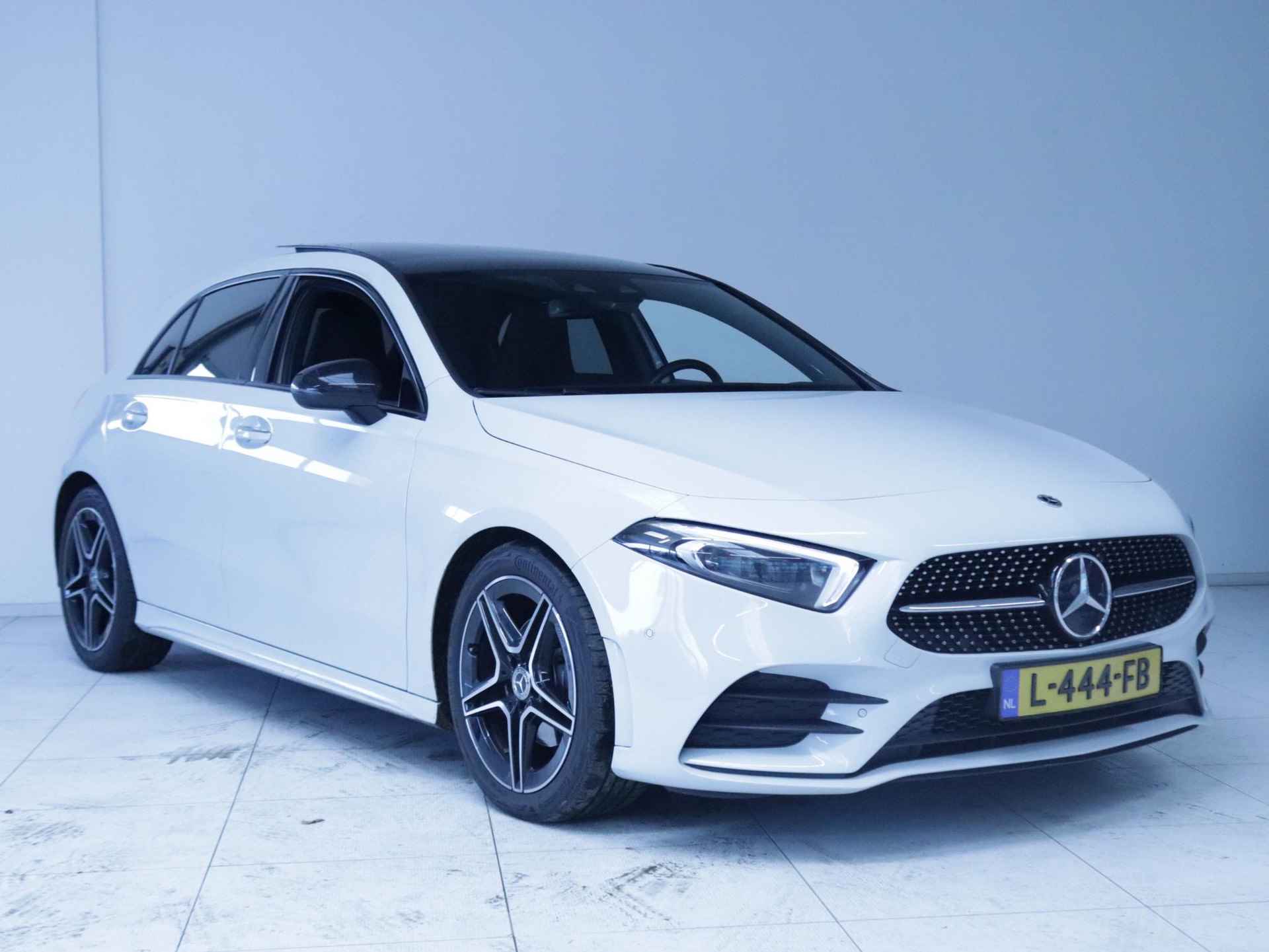 Mercedes-Benz A-klasse 180 Business Solution AMG | Panoramadak | Multibeam LED - 11/43