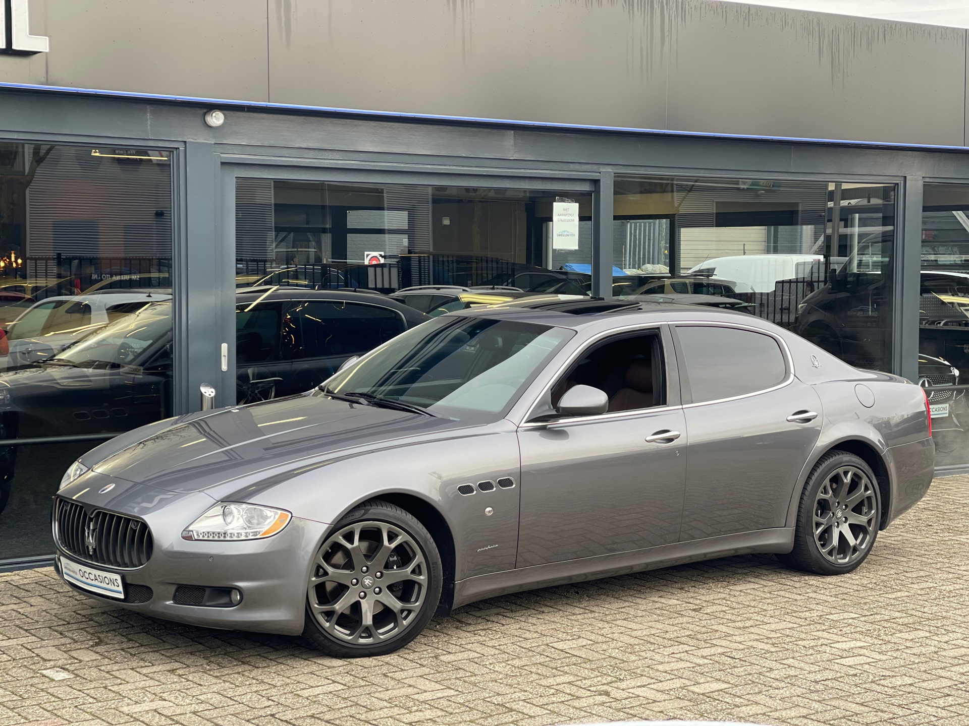 Maserati Quattroporte 4.2 Sport GT SCHUIFDAK/LEDER/MEMORY/CRUISE/VOLOPTIE! bij viaBOVAG.nl