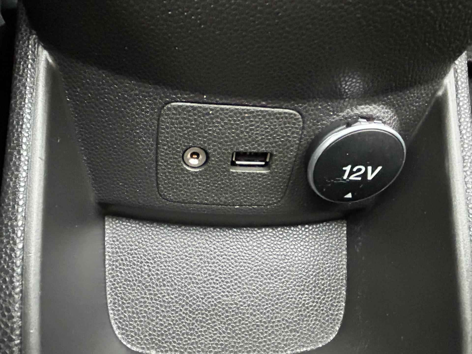 Ford Fiesta 1.0 Style 5Drs Navi Airco Bluetooth 17" LM-Velgen Isofix Elek.Pakket NAP NL-Auto Dealeronderhouden! - 14/23