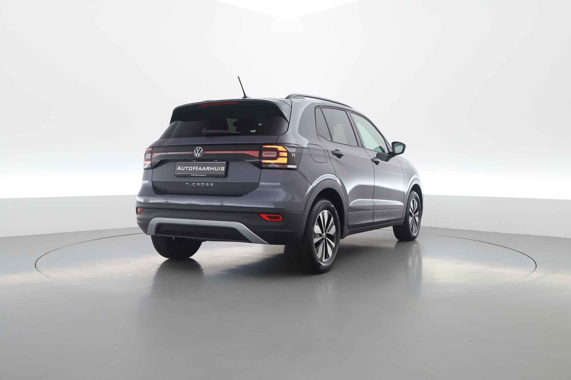 Volkswagen T-Cross 1.0 TSI DSG | Navi | Adapt. Cruise | Stoelverw. | LED | Apple CarPlay | All Season - 2/25