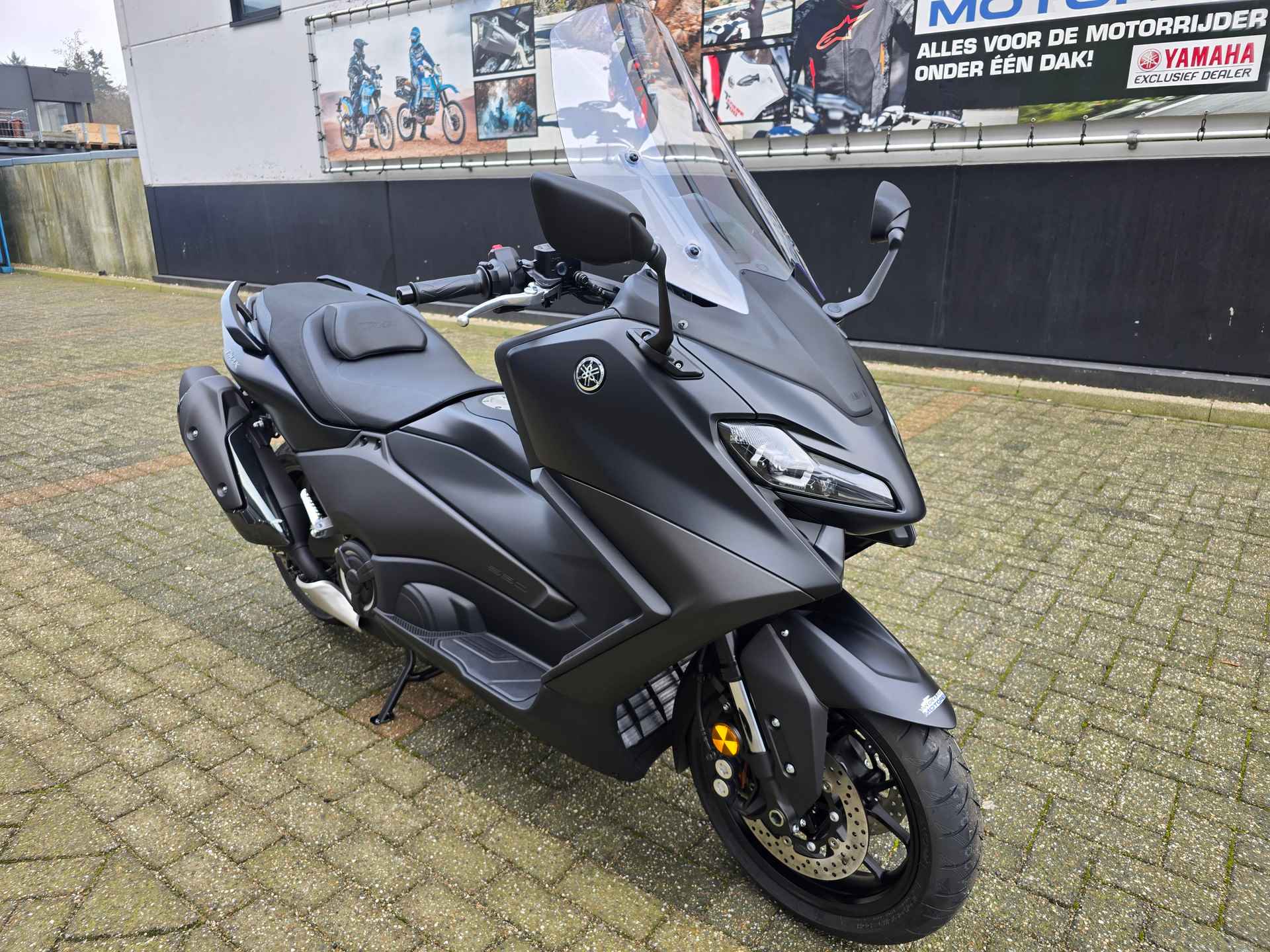 Yamaha TMAX ABS - 2/21