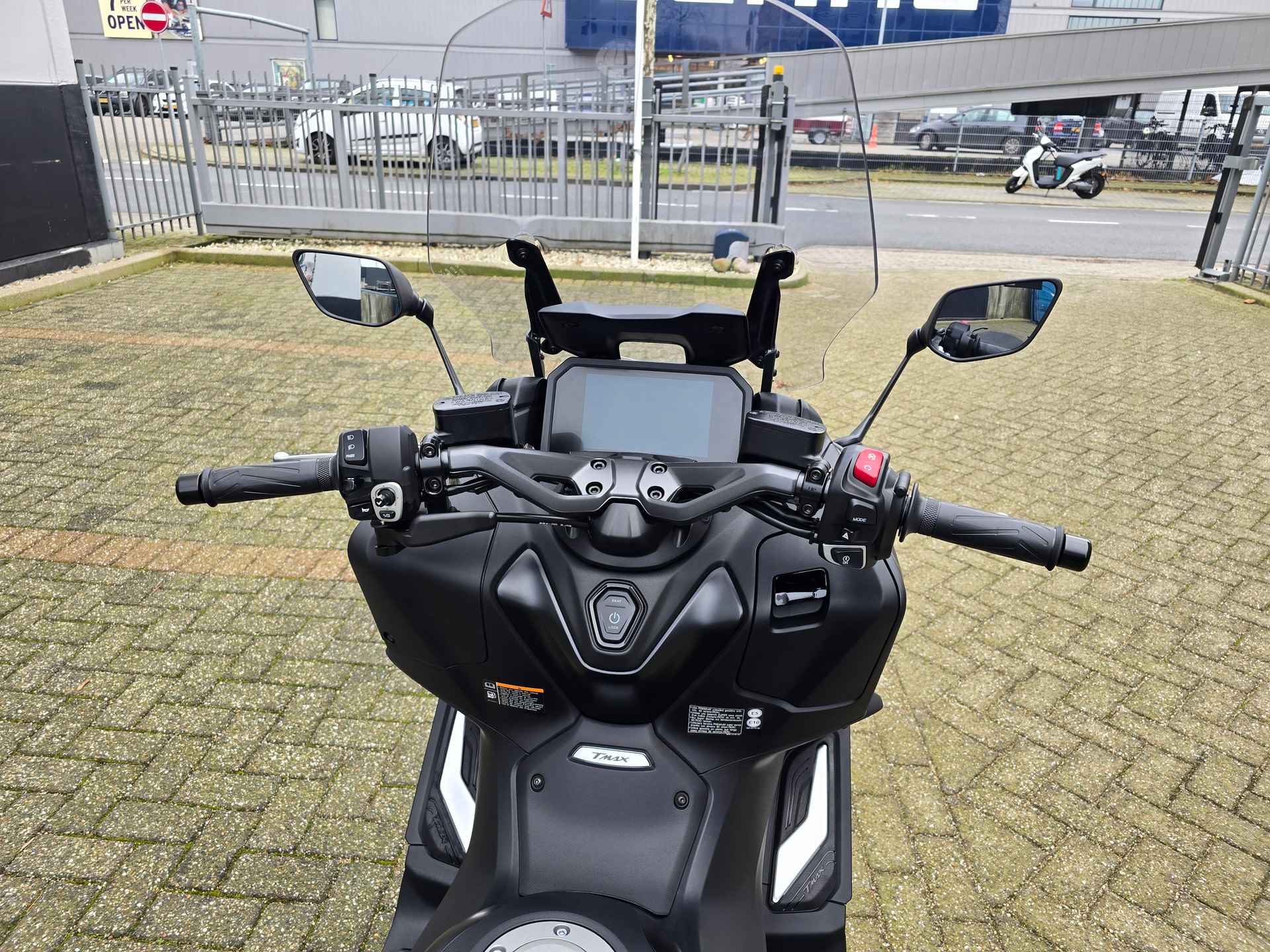 Yamaha TMAX ABS - 8/21