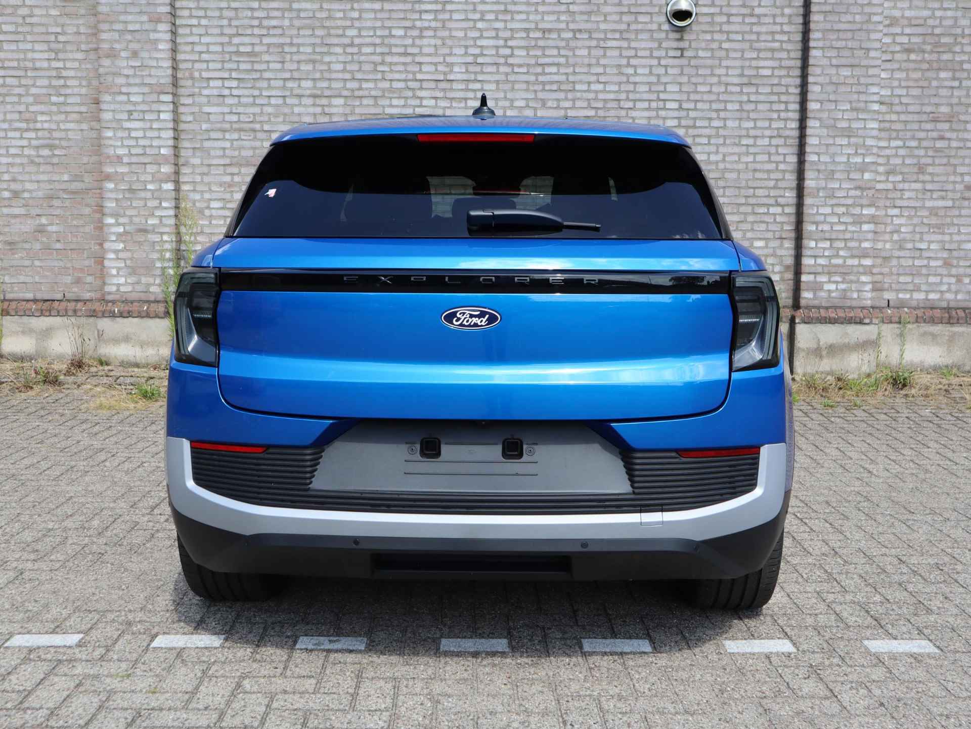 Ford Explorer Premium Extended Range RWD 77 kWh 286PK | 0,99% Rente i.c.m. Ford Options | Panoramadak | Driver Assistance Pack | AGR Stoelen | 572km actieradius - 7/31