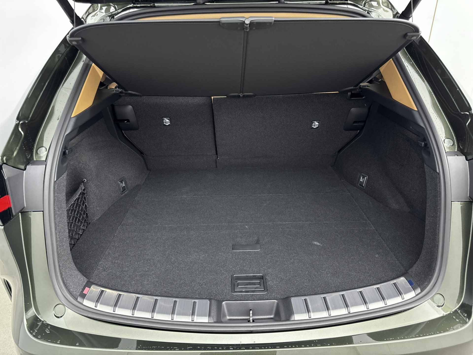 Lexus NX 450h+ AWD President Line Limited | Leder | Navigatie | Stoelverwarming/ventilatie | Stuurwiel verwarmd | LM velgen | Draadloze telefoonlader | - 34/40