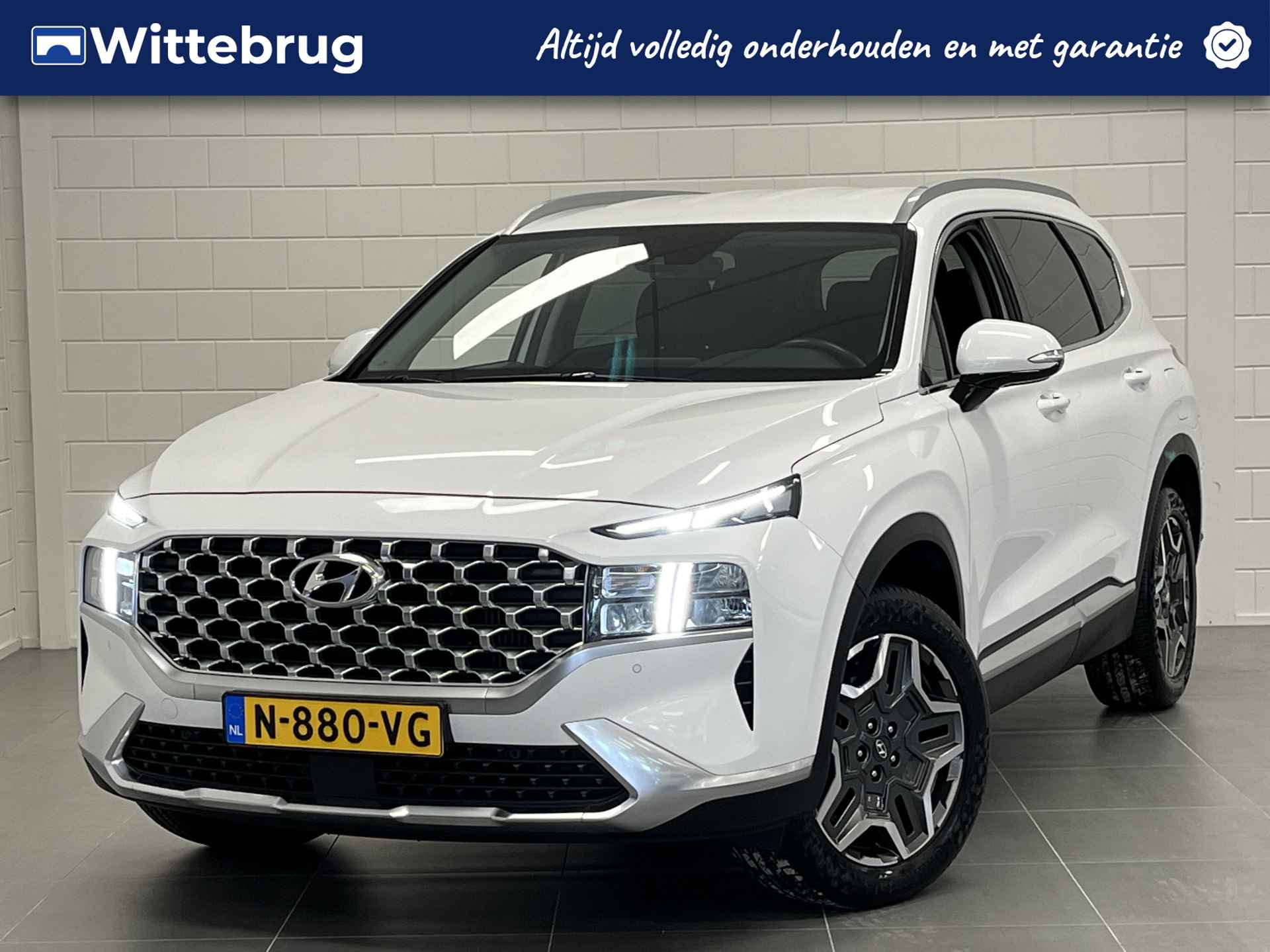 Hyundai Santa Fe 1.6 T-GDI HEV Comfort Smart 7p. 19 INCH! | LEDER | LED | NAVIGATIE | CLIMATE CONTROL | 7 ZITPLAATSEN - 1/46