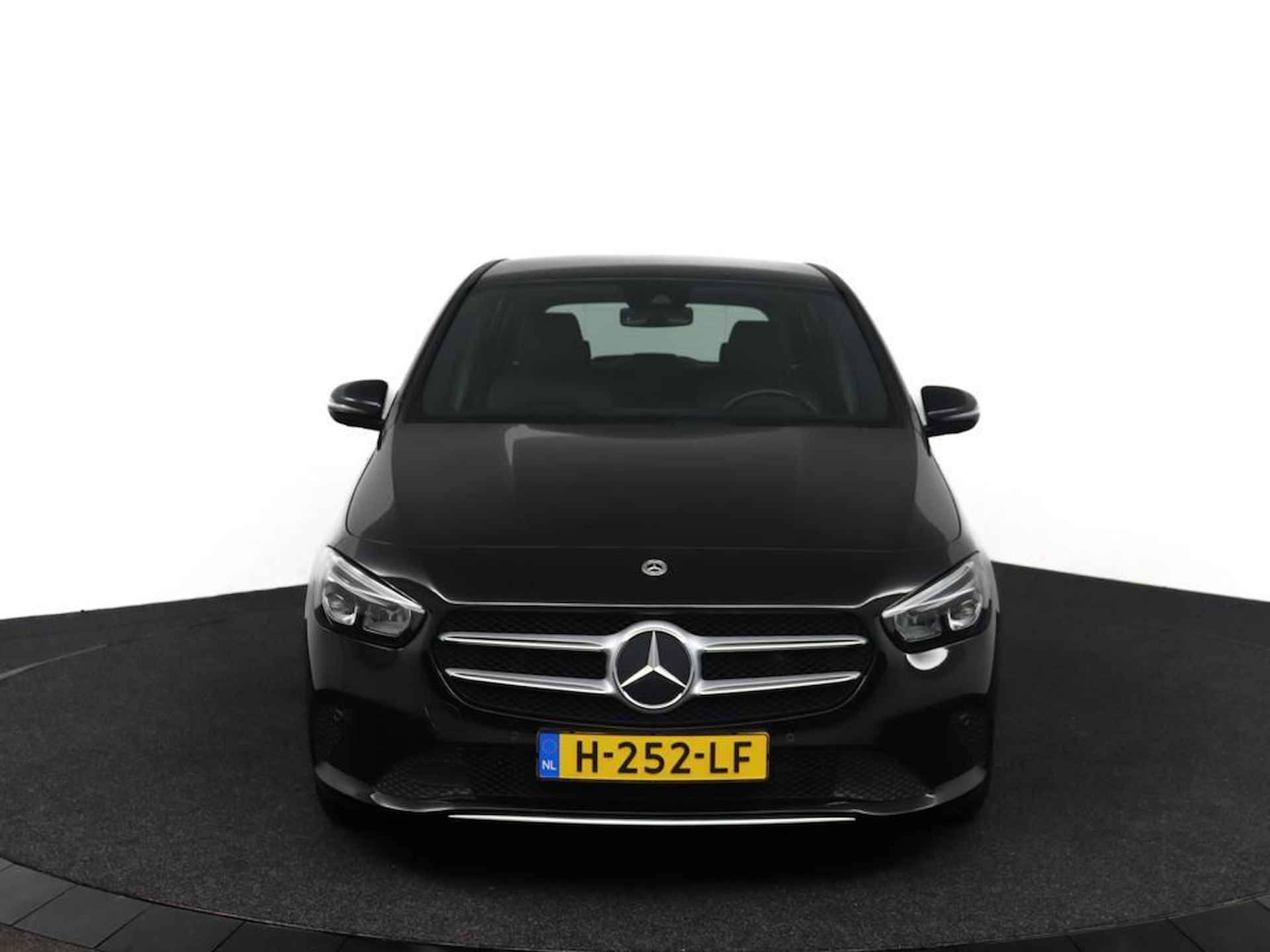 Mercedes-Benz B-klasse 180 Business Solution All in prijs + BOVAG Garantie|NL Auto | Trekhaak | Automaat - 16/51