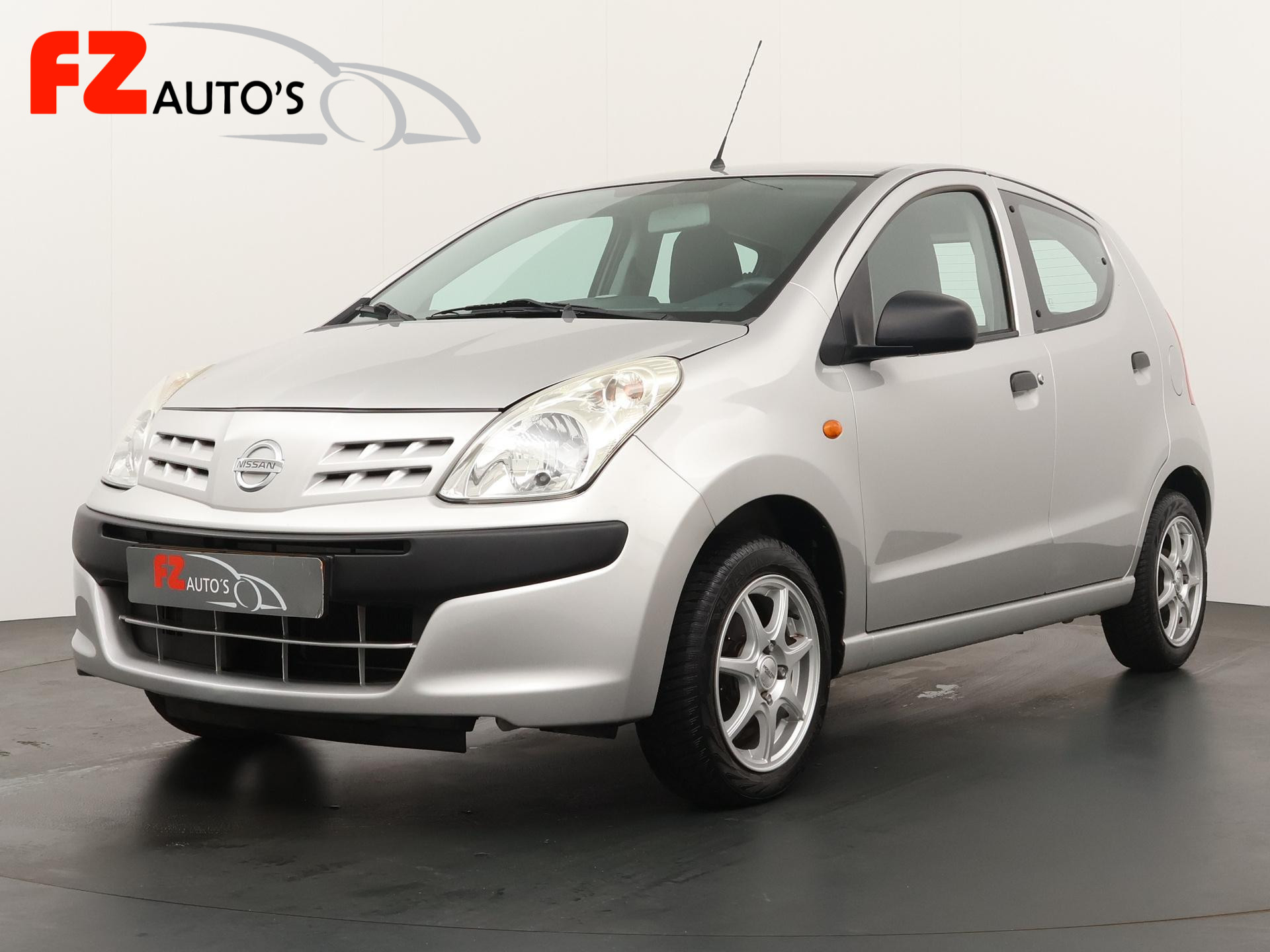 Nissan Pixo 1.0 Visia | 50.373 KM | 5-DRS | Metallic |