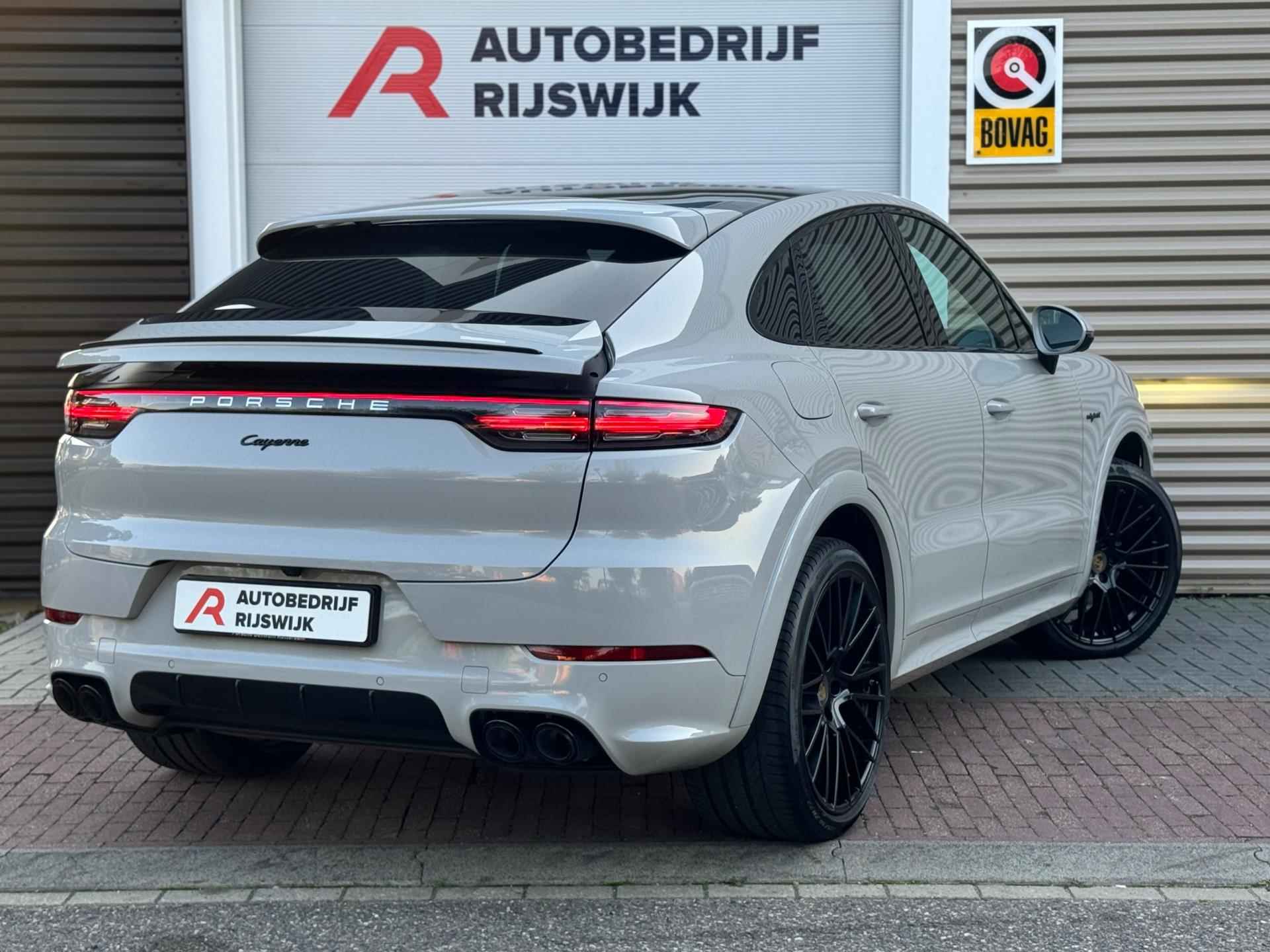 Porsche Cayenne Coupé 3.0 E-Hybrid Krijt/Pano/360/Vol! - 2/25