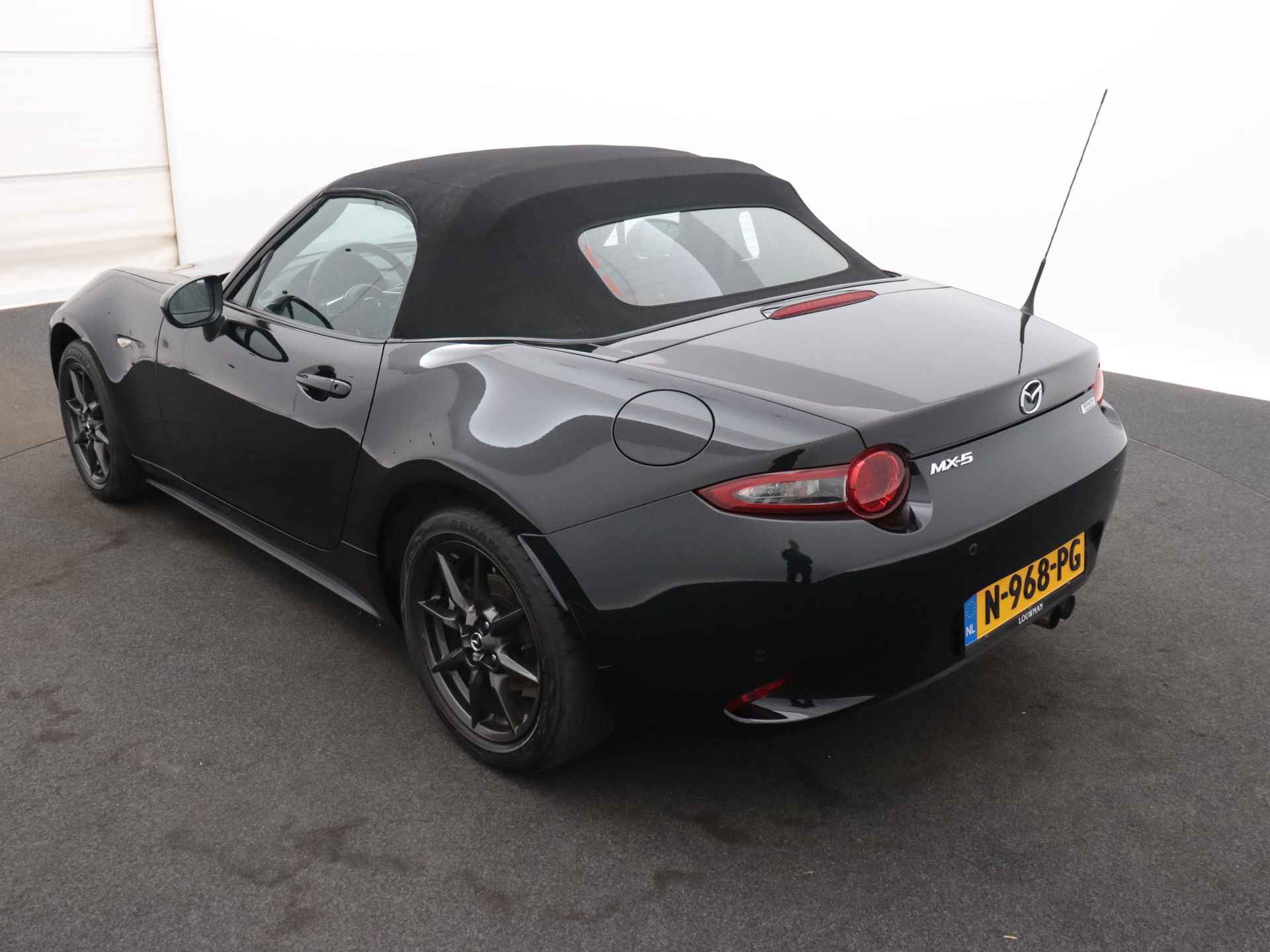 Mazda MX-5 1.5 SkyActiv-G 131 TS+ Limited Navigatie | Lederen bekleding - 38/40