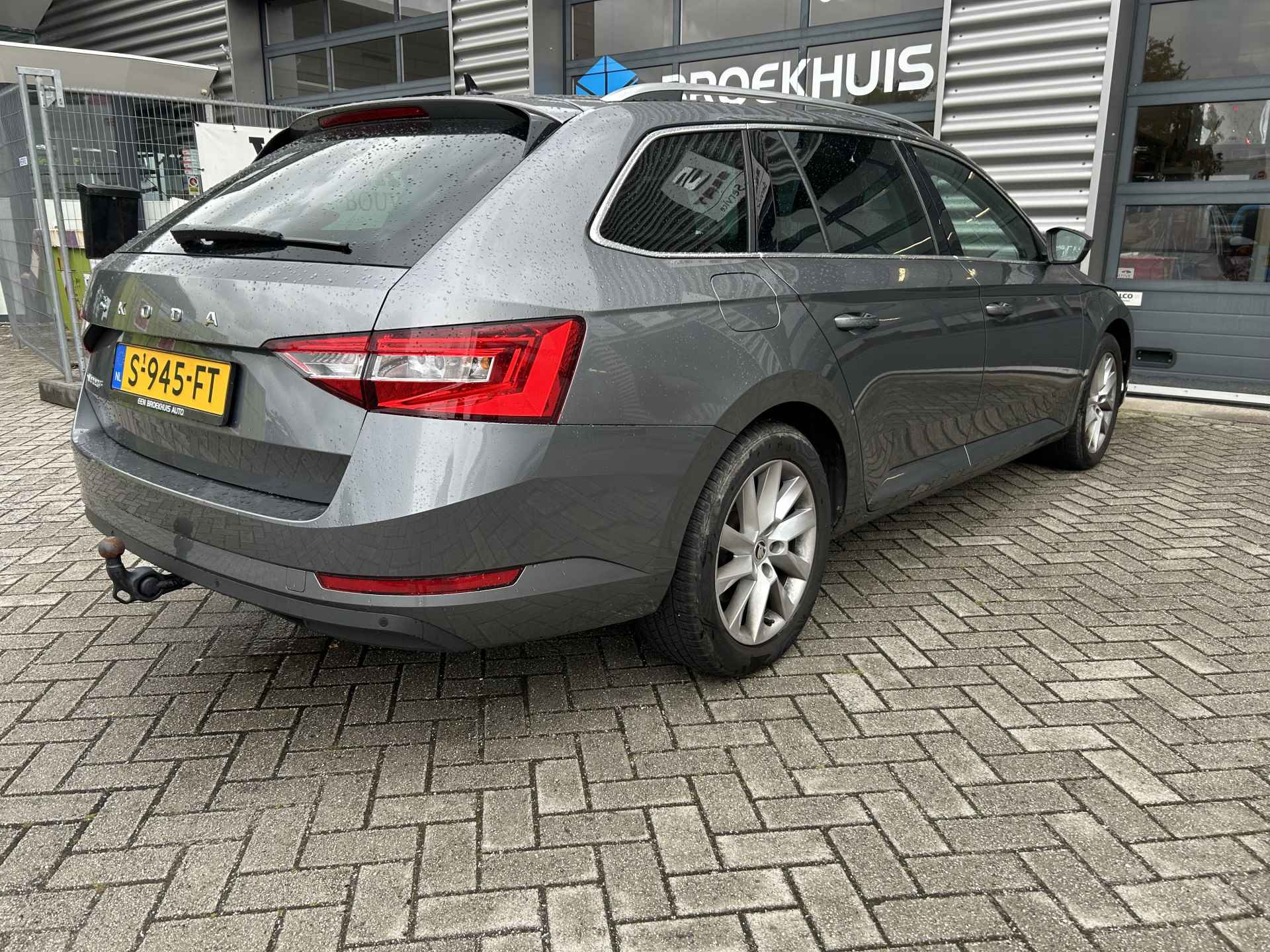 Škoda Superb Combi 1.5 TSI 150 pk ACT Business Edition 7-DSG | Trekhaak uitklapbaar | Elektrische LV-stoel | Navigatie | - 9/32