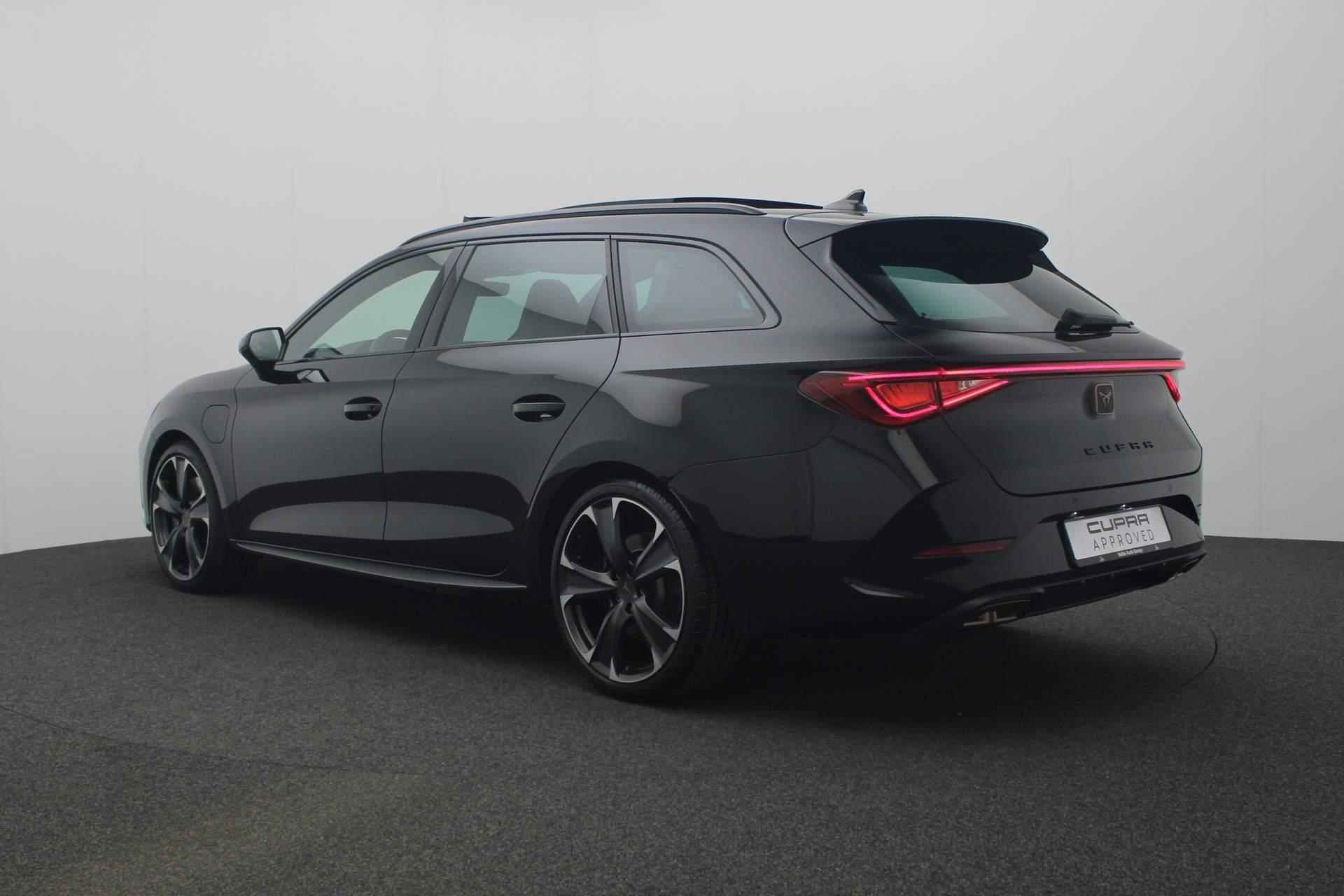 CUPRA Leon Sportstourer 1.4 245PK DSG e-Hybrid VZ Business | Adaptief onderstel | Navi | Keyless | Parkeersensoren achter | 19 inch | ACC | Full LED | Sportonderstel - 19/38