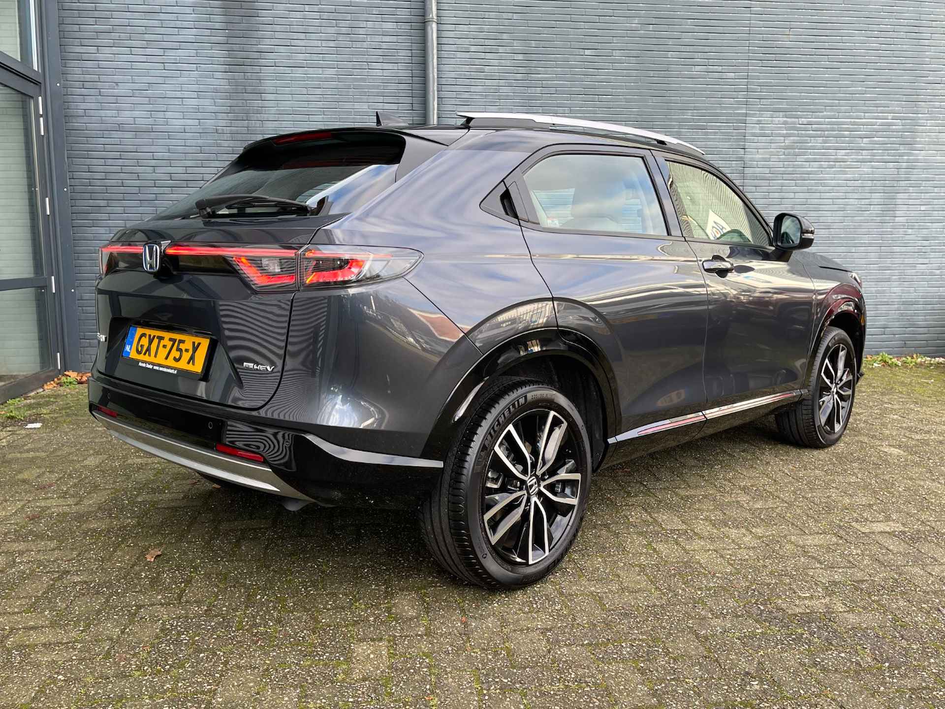 HONDA HR-V 1.5 e:HEV 131pk Automaat Advance Style | Premium Audio | Elec. Klep | Stoel/Stuur Verwarming | Navi & Carplay | Blindspot | LED Verlichting | - 2/41