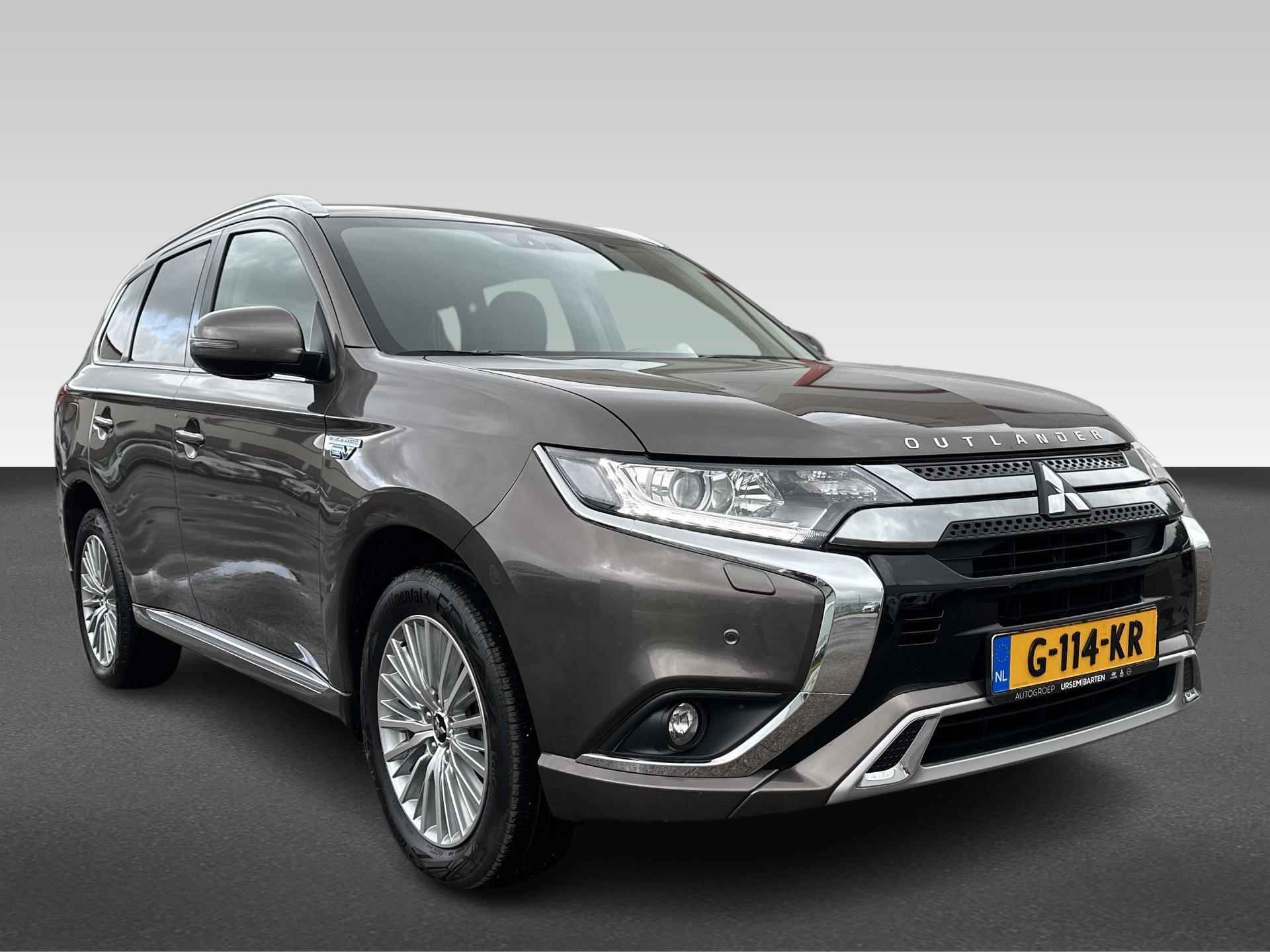 Mitsubishi Outlander 2.4 PHEV Pure+ - 5/26