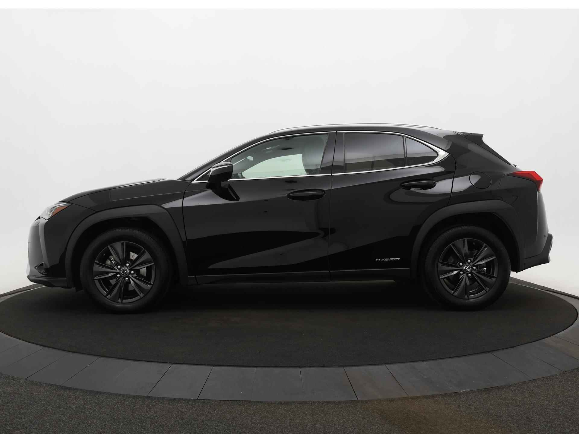 Lexus UX 250h First Edition | Navigatie | Apple Carplay | Android Auto | Stoelverwarming | Stuurwielverwarming | - 3/27