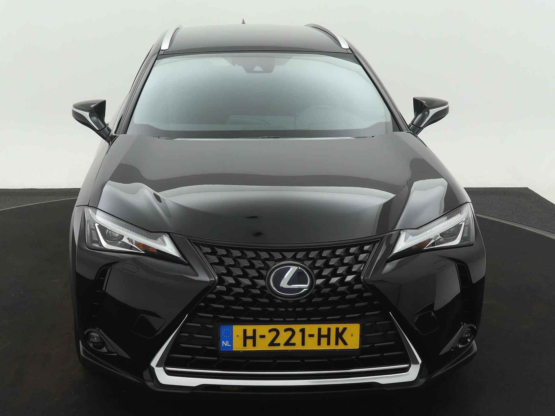 Lexus UX 250h First Edition | Navigatie | Apple Carplay | Android Auto | Stoelverwarming | Stuurwielverwarming | - 20/27