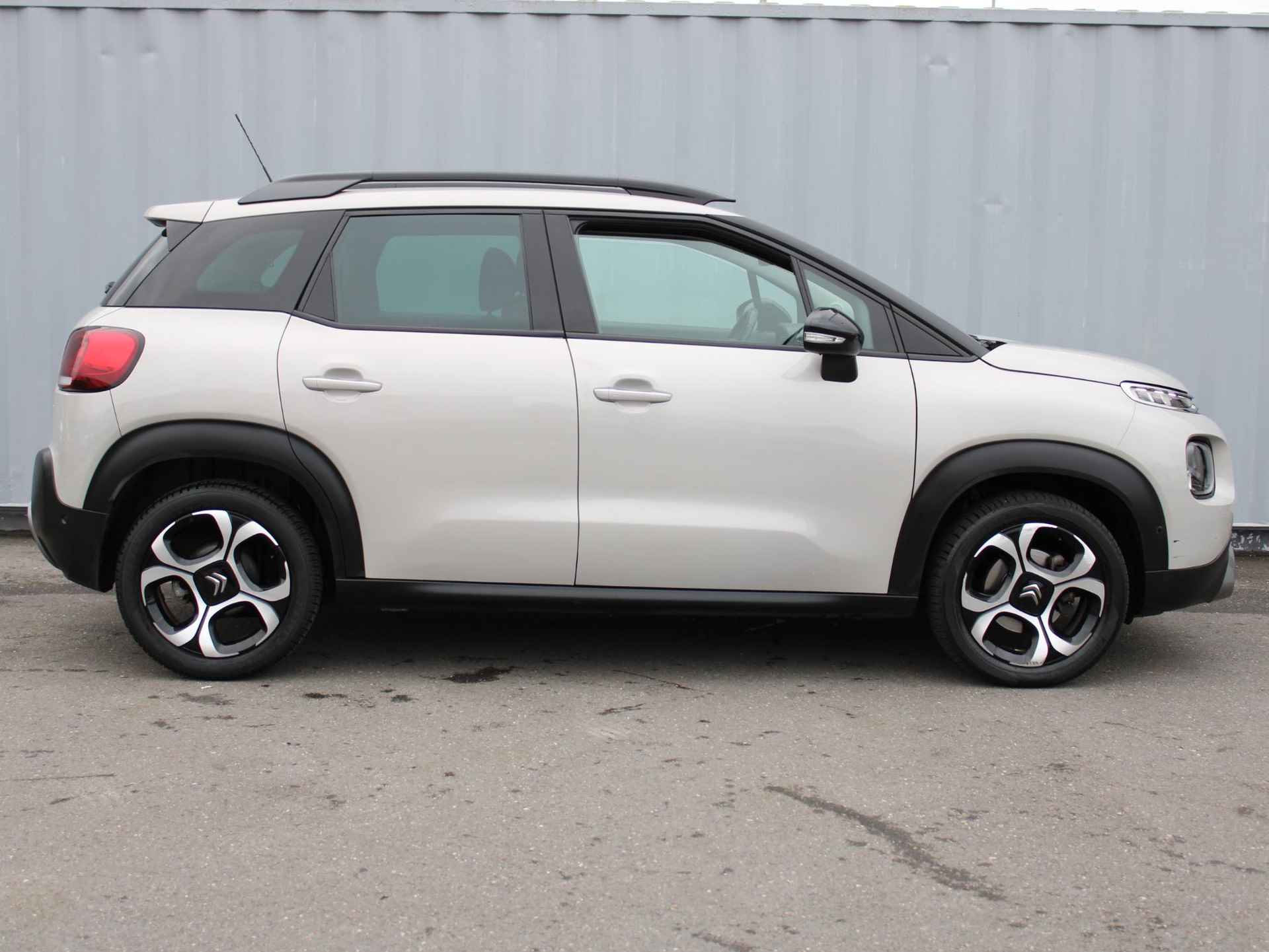 Citroen C3 Aircross 1.2 PT 110 AUTOMAAT Shine FULL OPTIONS - 7/35