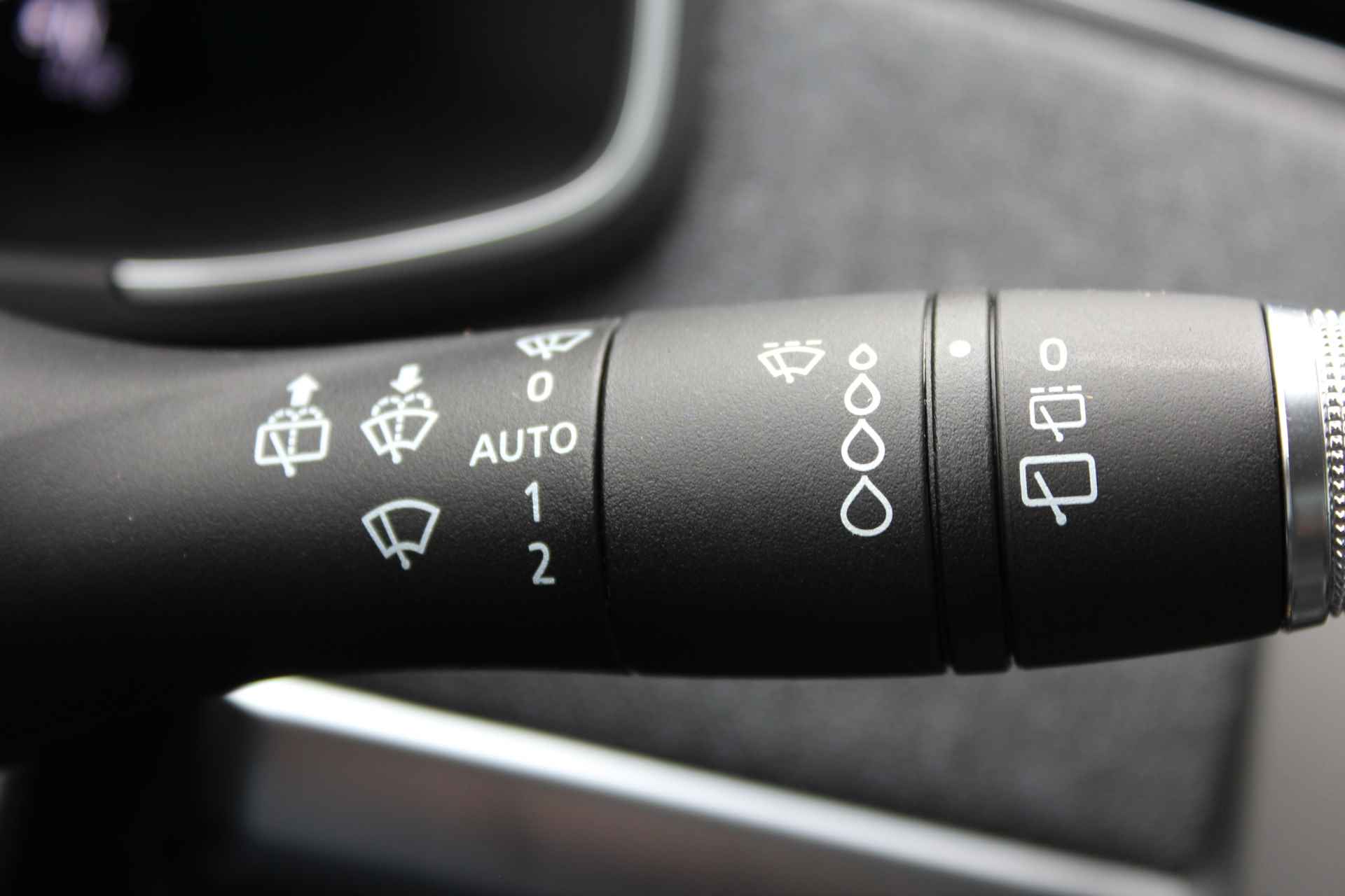 Renault ZOE R135 Intens 50,Incl accu € 2000,- SUBSIDIE CCS snellader, Rlink, Stoel verw. Stuurwiel verw, Camera - 35/41
