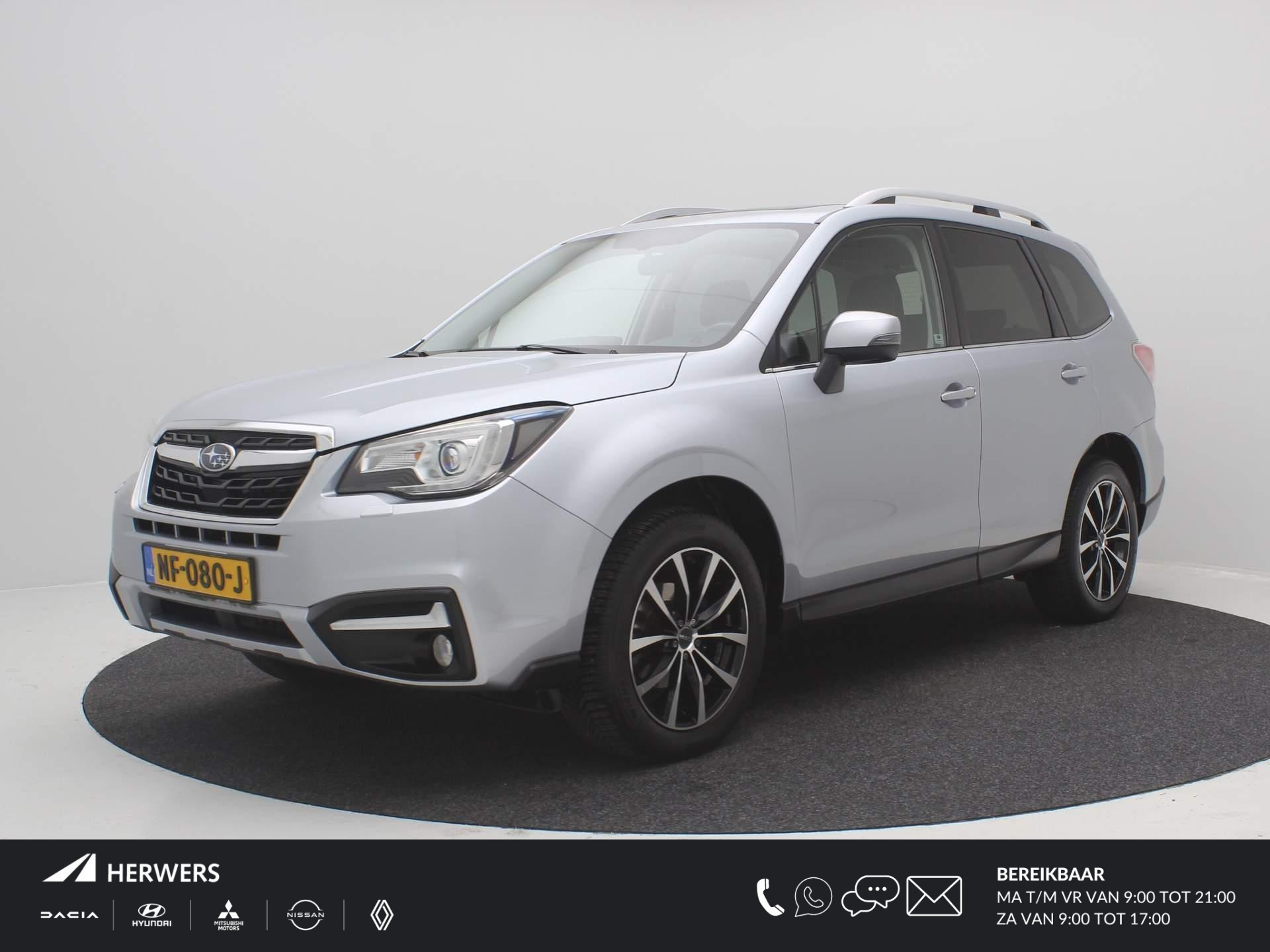 Subaru Forester 2.0 Premium AUTOMAAT AWD / Trekhaak / 2000KG Trekgewicht / Navigatie / Glazen schuif-kanteldak / LED / Lederen bekleding / Historie aanwezig /