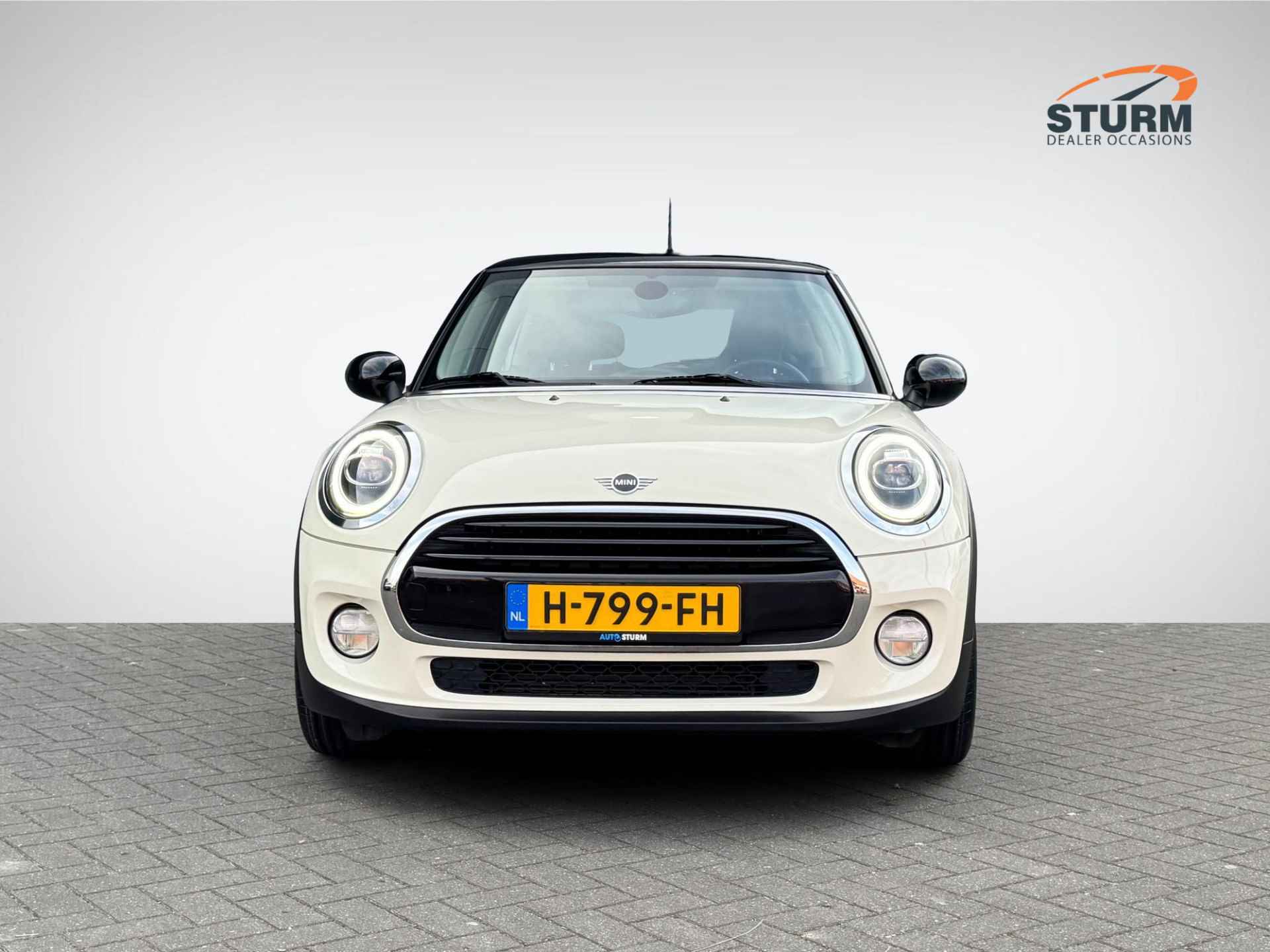 Mini Mini 1.5 Cooper Pepper | Navigatie Full-Map | Cruise Control | Park. Sensor | LED Koplampen | Keyless Entry | Airco | Bluetooth Tel. | Rijklaarprijs! - 2/34