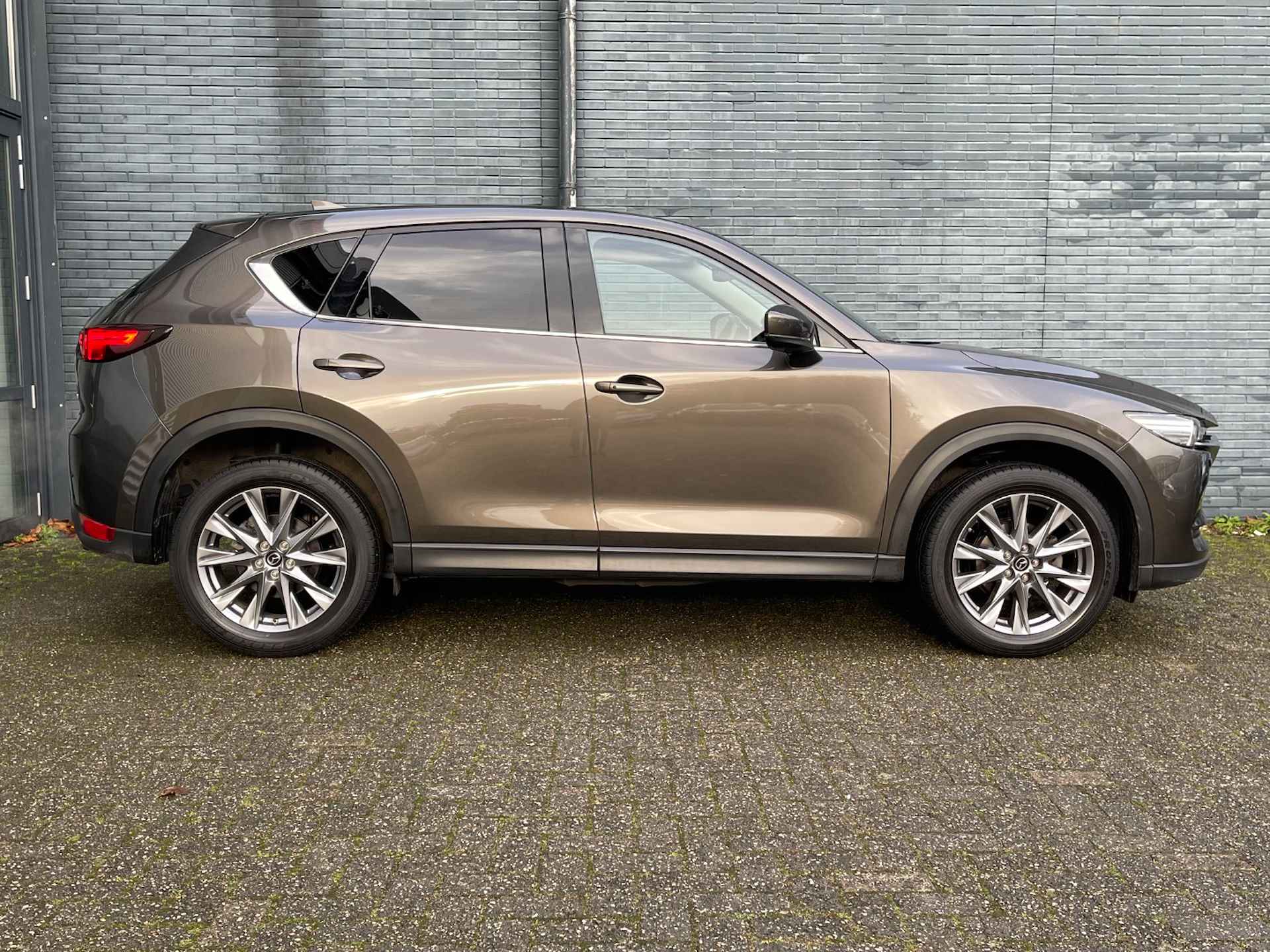 MAZDA Cx-5 2.0 SKYACTIV-G 165pk Automaat Luxury | Schuifkanteldak | Adaptieve Cruisecontrol | Leder | Stoelkoeling | Blindspot | Carplay & Navi | - 3/42