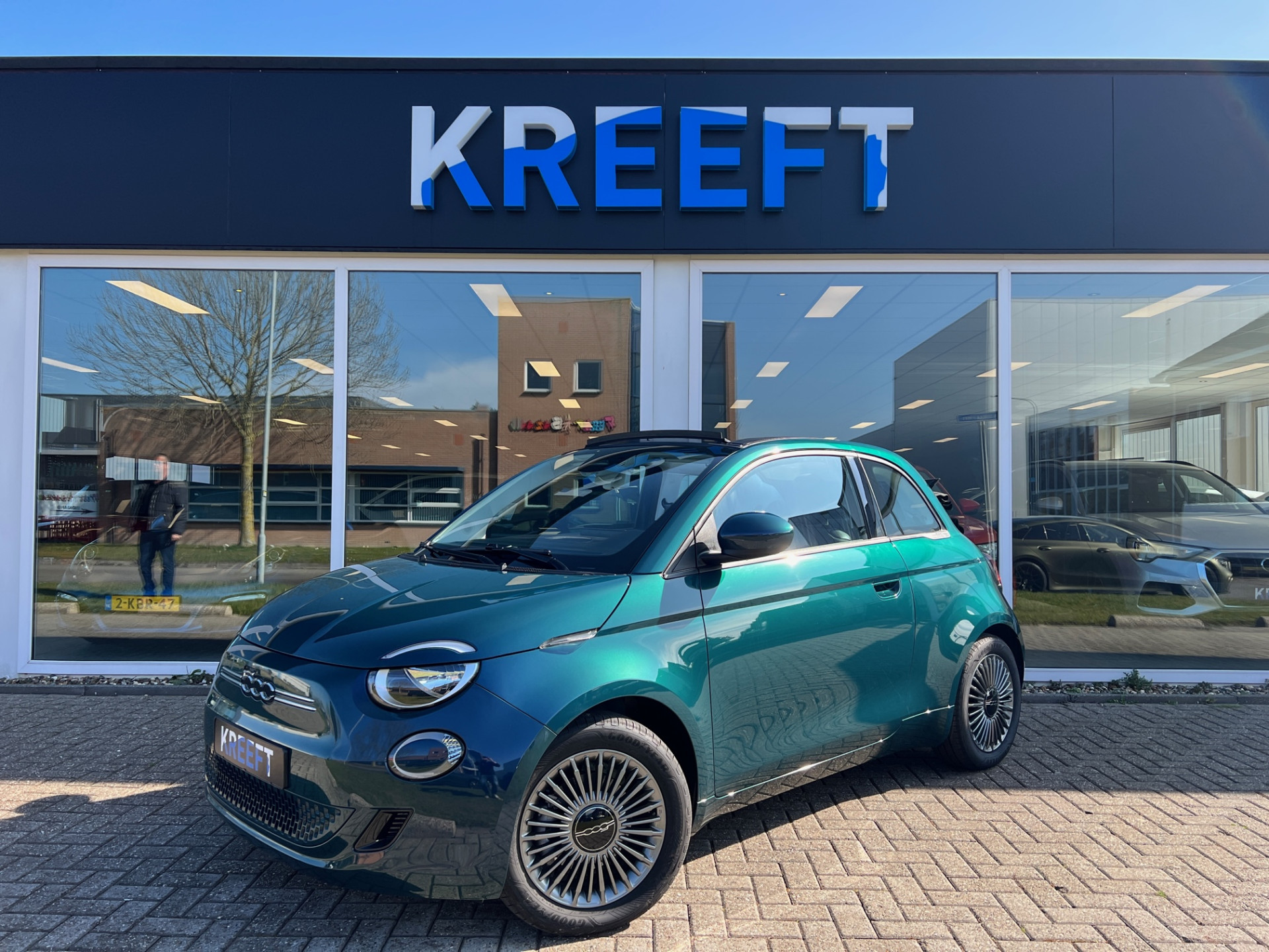 Fiat 500C Icon 42 kWh €2000Subsidie | App Connect bij viaBOVAG.nl