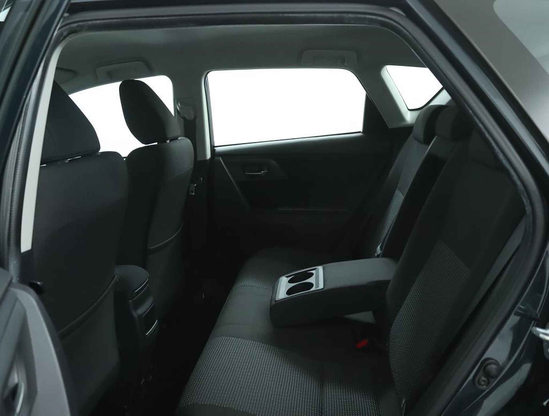 Toyota Auris 1.8 Hybrid Aspiration | Automaat |Climate control | Cruise Control | Navigatie |  lichtmetalen velgen | - 42/53