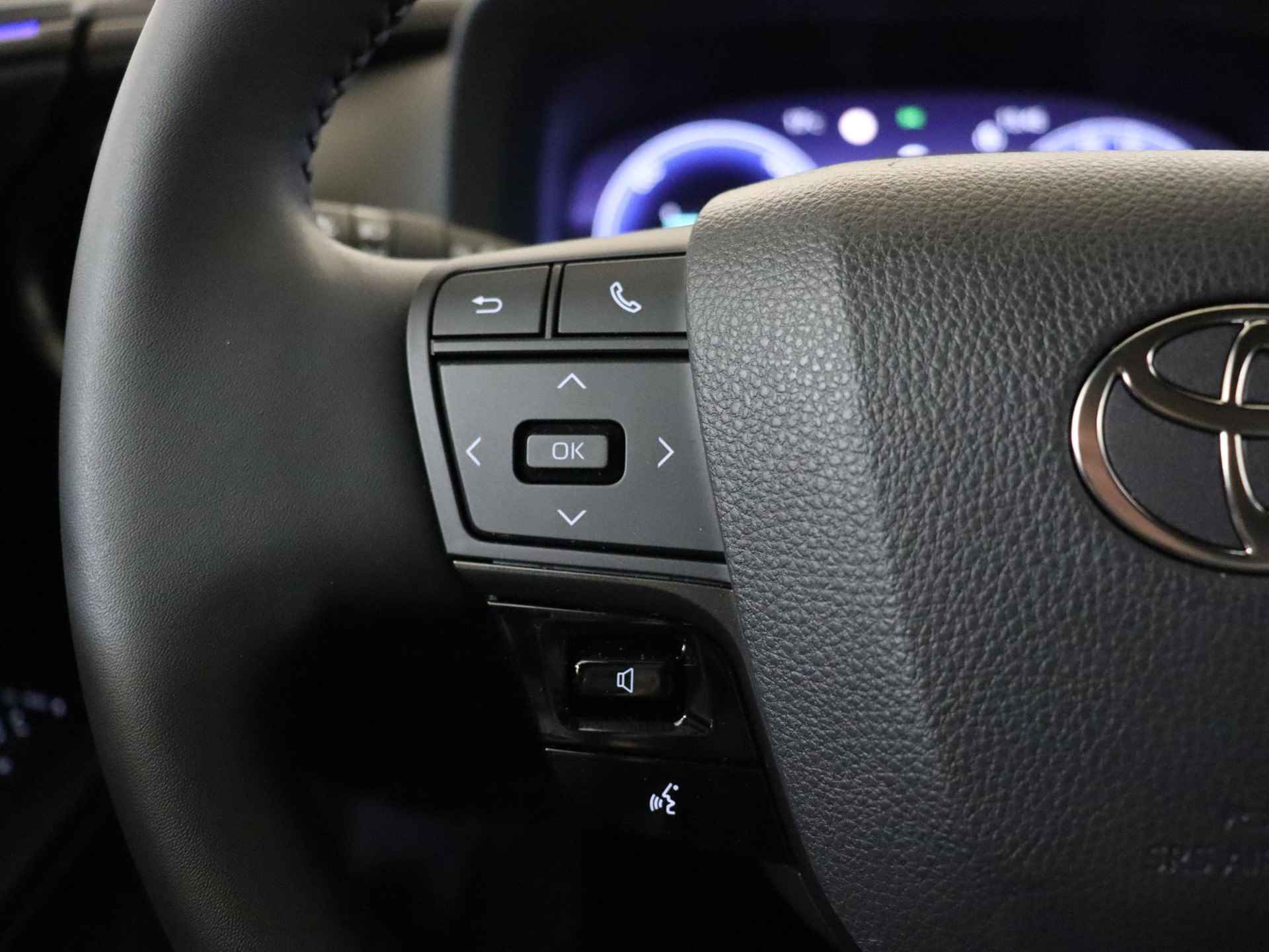 Toyota C-HR 1.8 Hybrid Executive | NAVI | Apple carplay | Android auto | Snel leverbaar | - 24/39