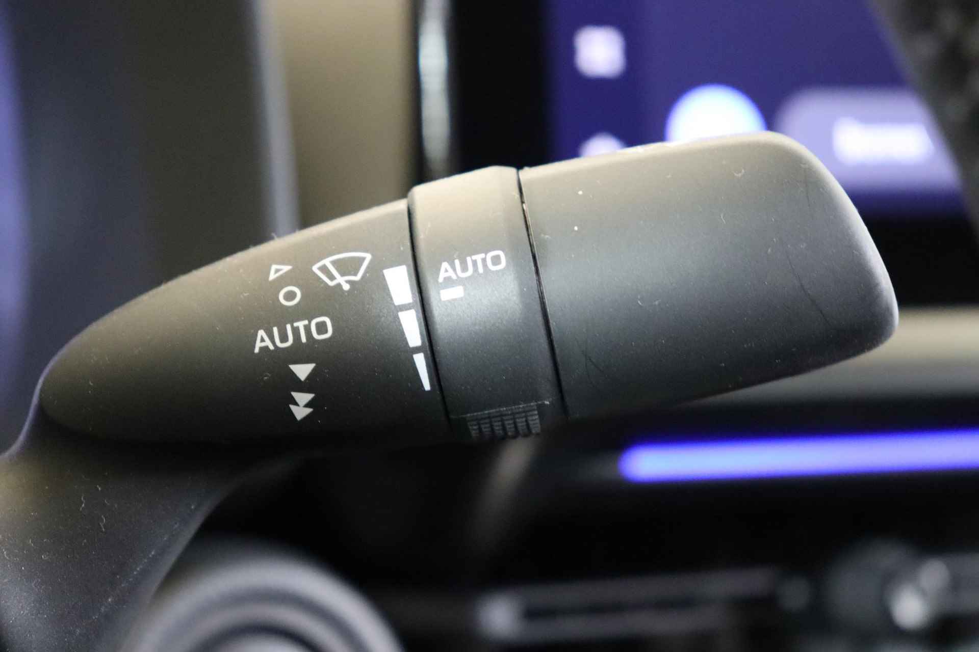 Toyota C-HR 1.8 Hybrid Executive | NAVI | Apple carplay | Android auto | Snel leverbaar | - 28/39