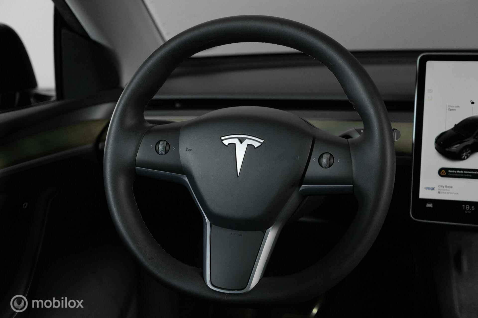 Tesla Model Y Long Range 75 kWh|AWD|AUTOPILOT|LEDER|515PK| - 12/27