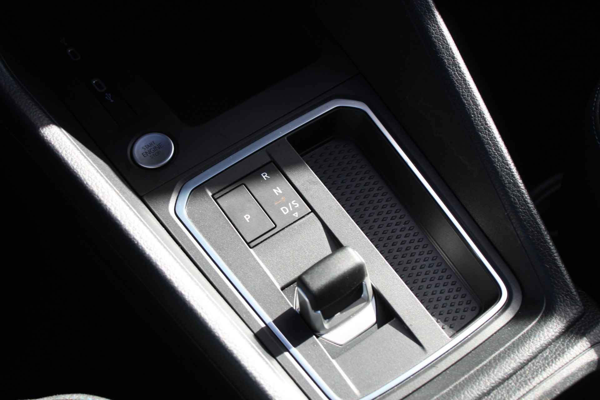 Ford Tourneo Connect 1.5 115PK automaat |NAVI.via.APP|VOORRUITVERWARMING|CRUISE| - 7/36