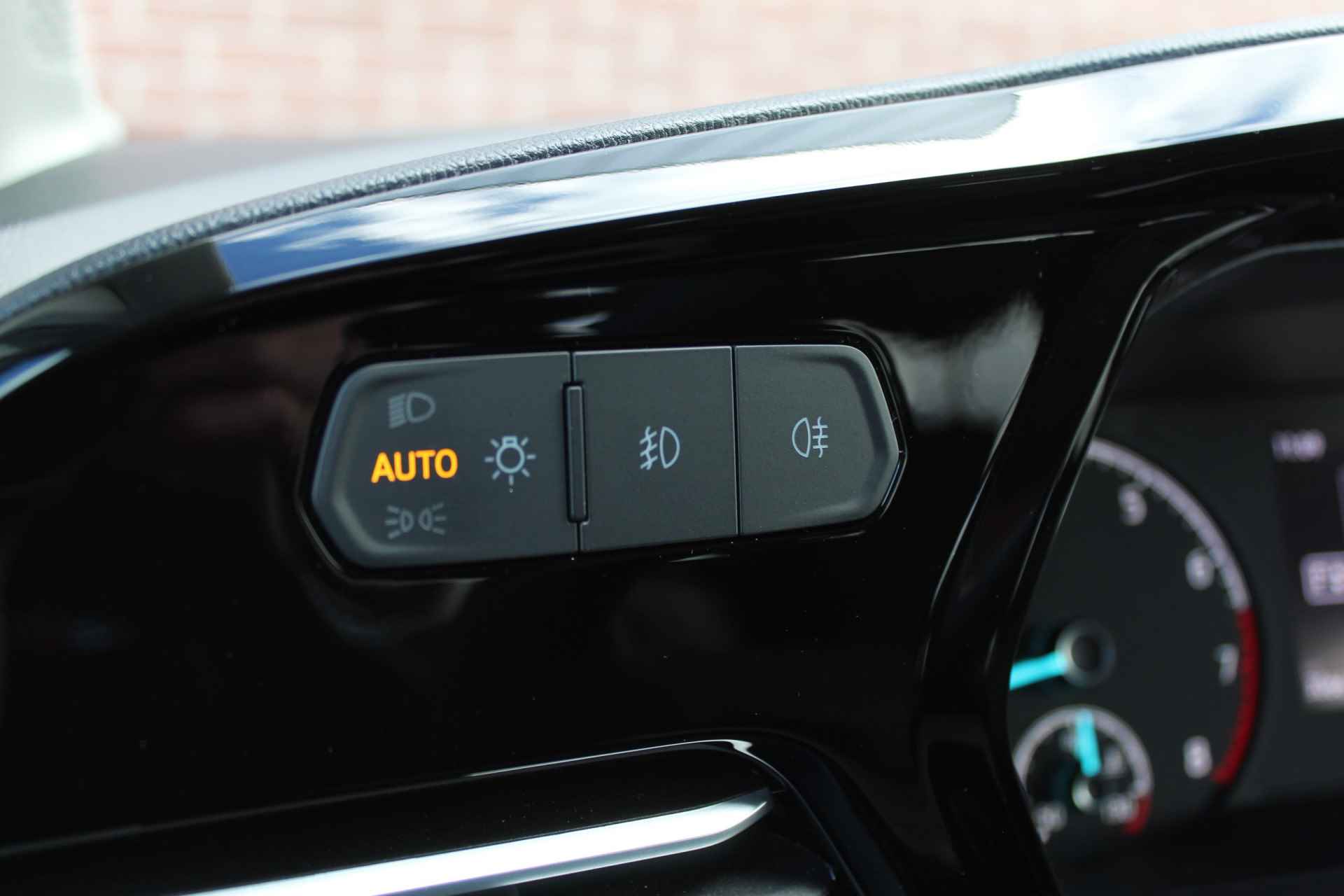 Ford Tourneo Connect 1.5 115PK automaat |NAVI.via.APP|VOORRUITVERWARMING|CRUISE| - 27/36