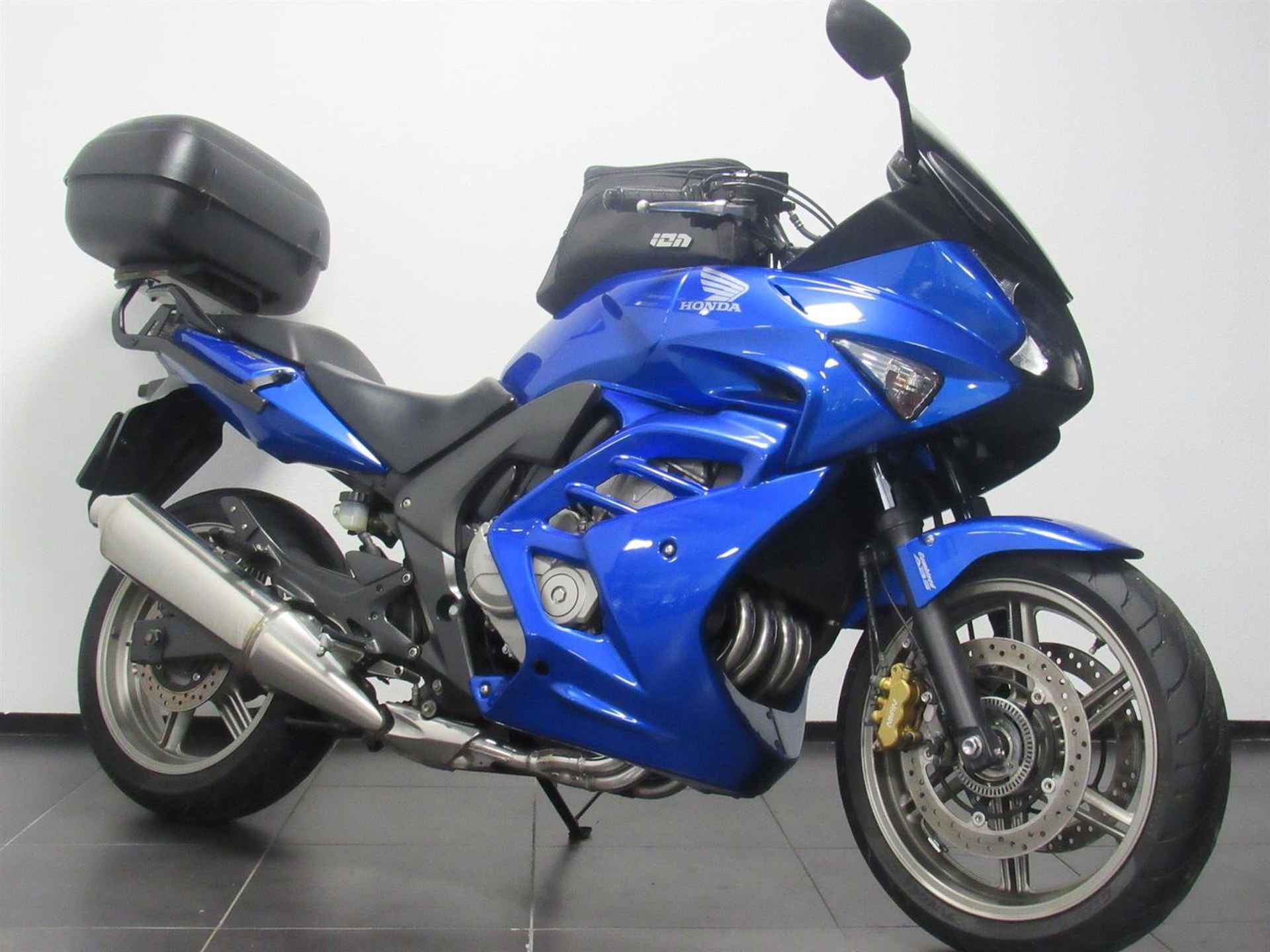 Honda CBF 600 S ABS - 2009 - 2/7