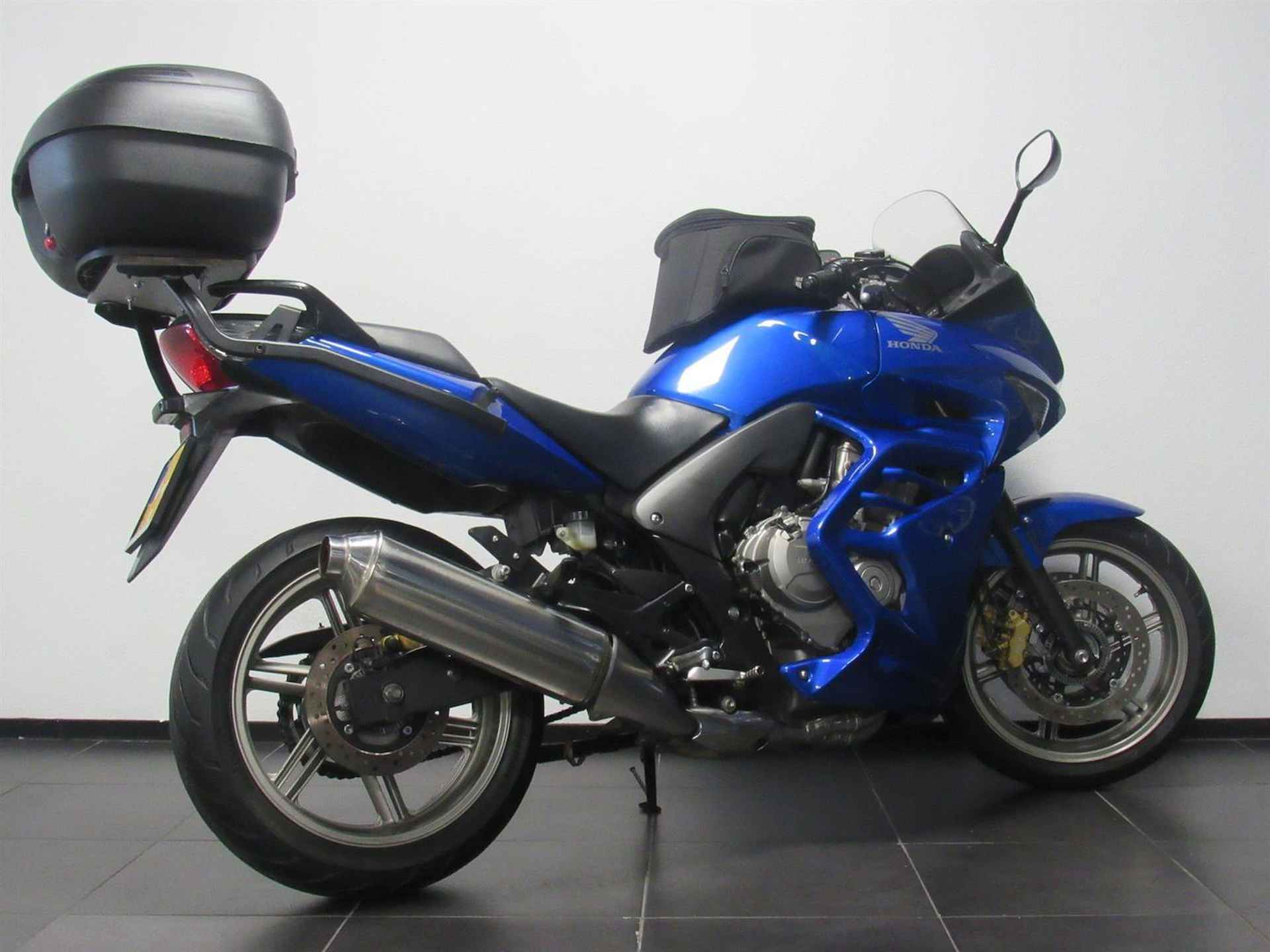 Honda CBF 600 S ABS - 2009 - 6/7