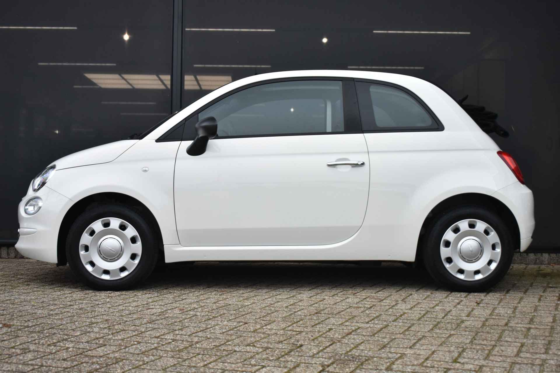 Fiat 500 Cabrio 1.0 Hybrid | Navigatie by App | Nieuwstaat! | Cruise Control | Airco | Apple Carplay | Android Auto | Bluetooth-Telefoonv - 4/32