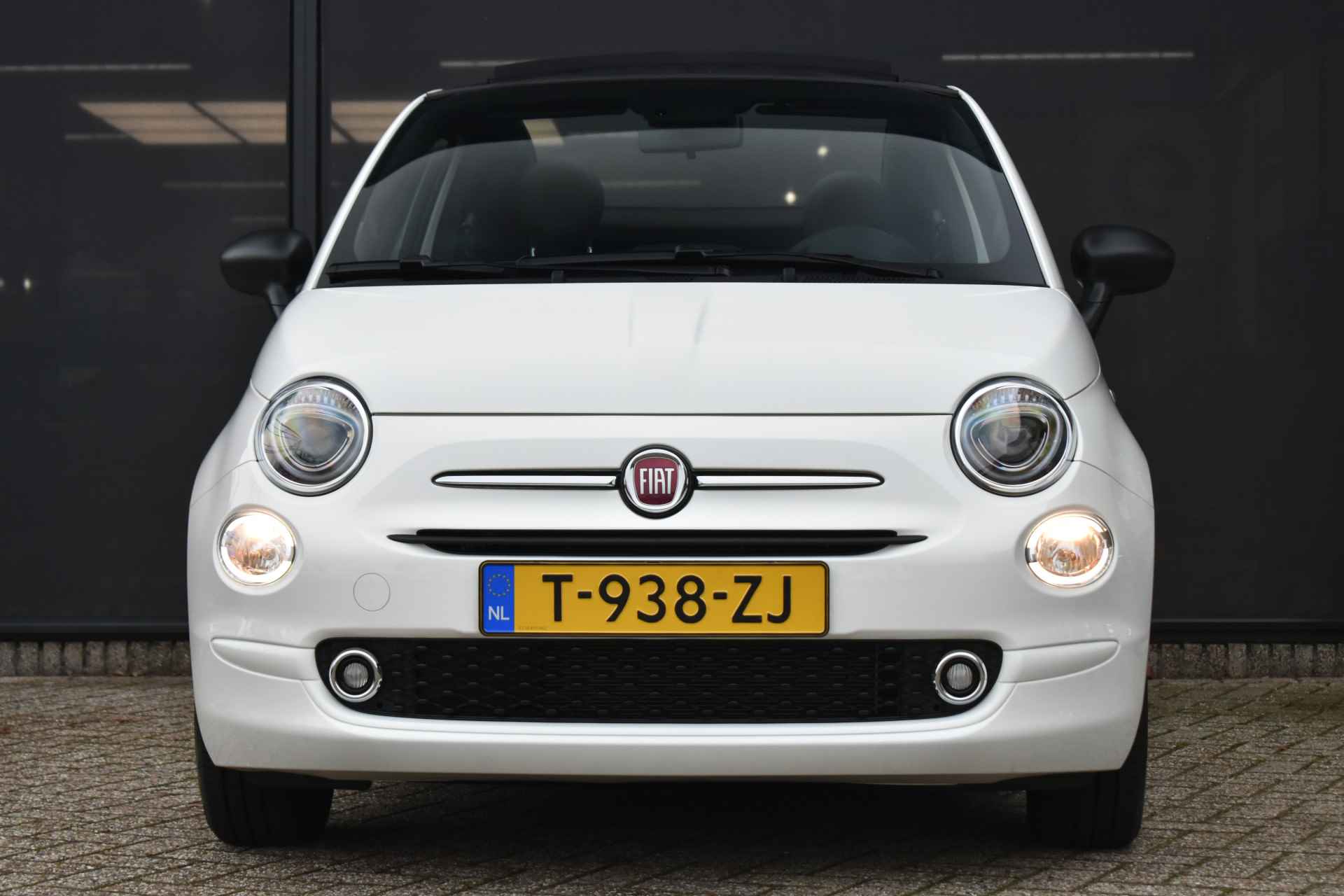 Fiat 500 Cabrio 1.0 Hybrid | Navigatie by App | Nieuwstaat! | Cruise Control | Airco | Apple Carplay | Android Auto | Bluetooth-Telefoonv - 5/32