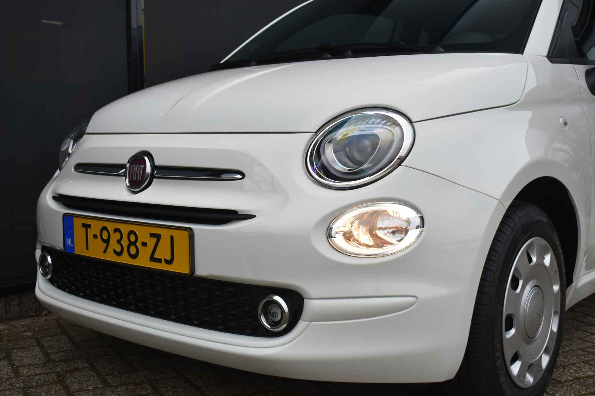 Fiat 500 Cabrio 1.0 Hybrid | Navigatie by App | Nieuwstaat! | Cruise Control | Airco | Apple Carplay | Android Auto | Bluetooth-Telefoonv - 17/32