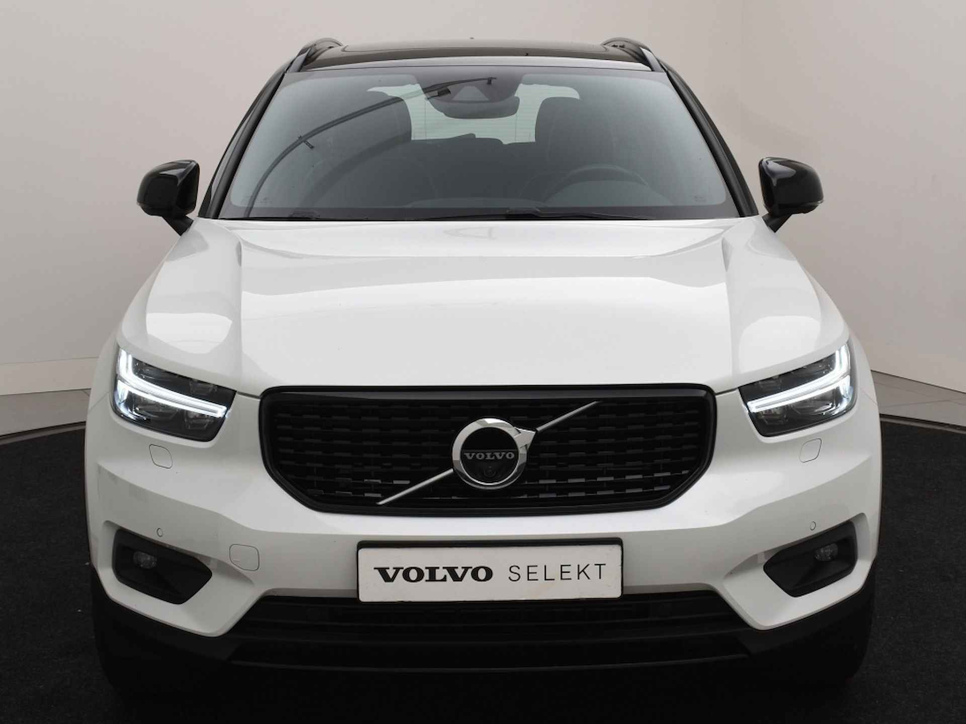 Volvo XC40 T5 PLUG-IN HYBRID R-DESIGN PANORAMADAK KEYLESS ACC BLIS NAVI - 45/45