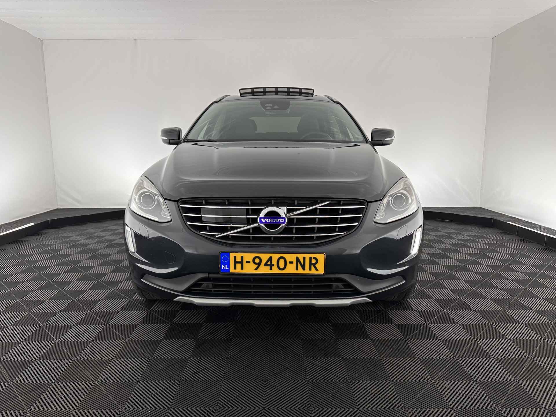 Volvo XC60 2.0 D4 FWD Summum Luxury-Line *PANO | NAPPA-FULL-LEATHER | BI-XENON | NAVI-FULLMAP | MEMORY-PACK | BLIS | CAMERA | ECC | PDC | LANE-ASSIST | TOWBAR | SPORT-SEATS | 17''ALU* - 2/31