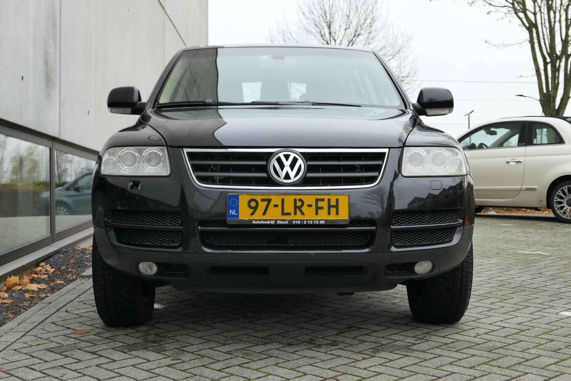 Volkswagen Touareg 3.2 V6 NAP Leder Dakdragers Navi Clima Xenon Youngtimer - 6/24