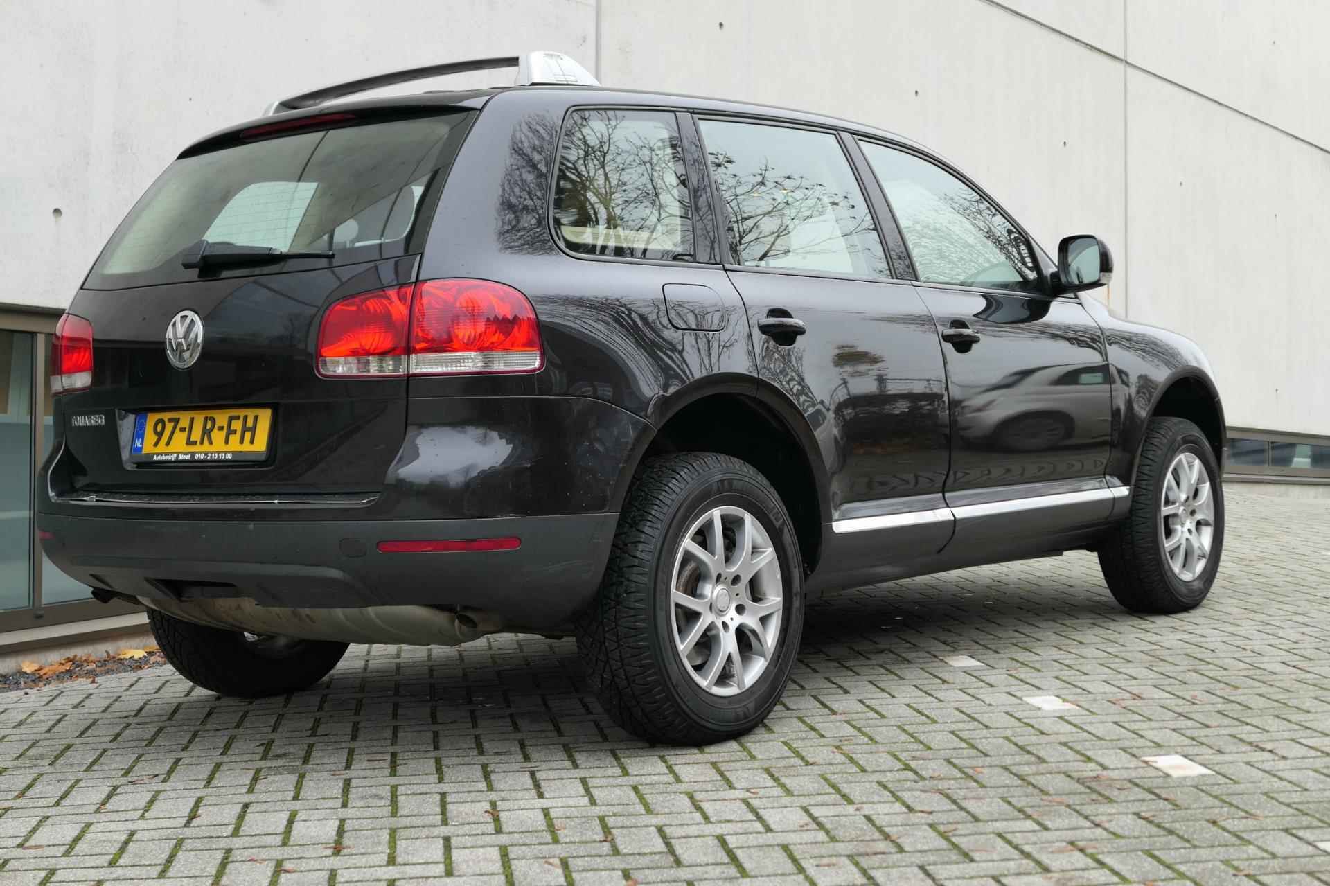 Volkswagen Touareg 3.2 V6 NAP Leder Dakdragers Navi Clima Xenon Youngtimer - 15/24