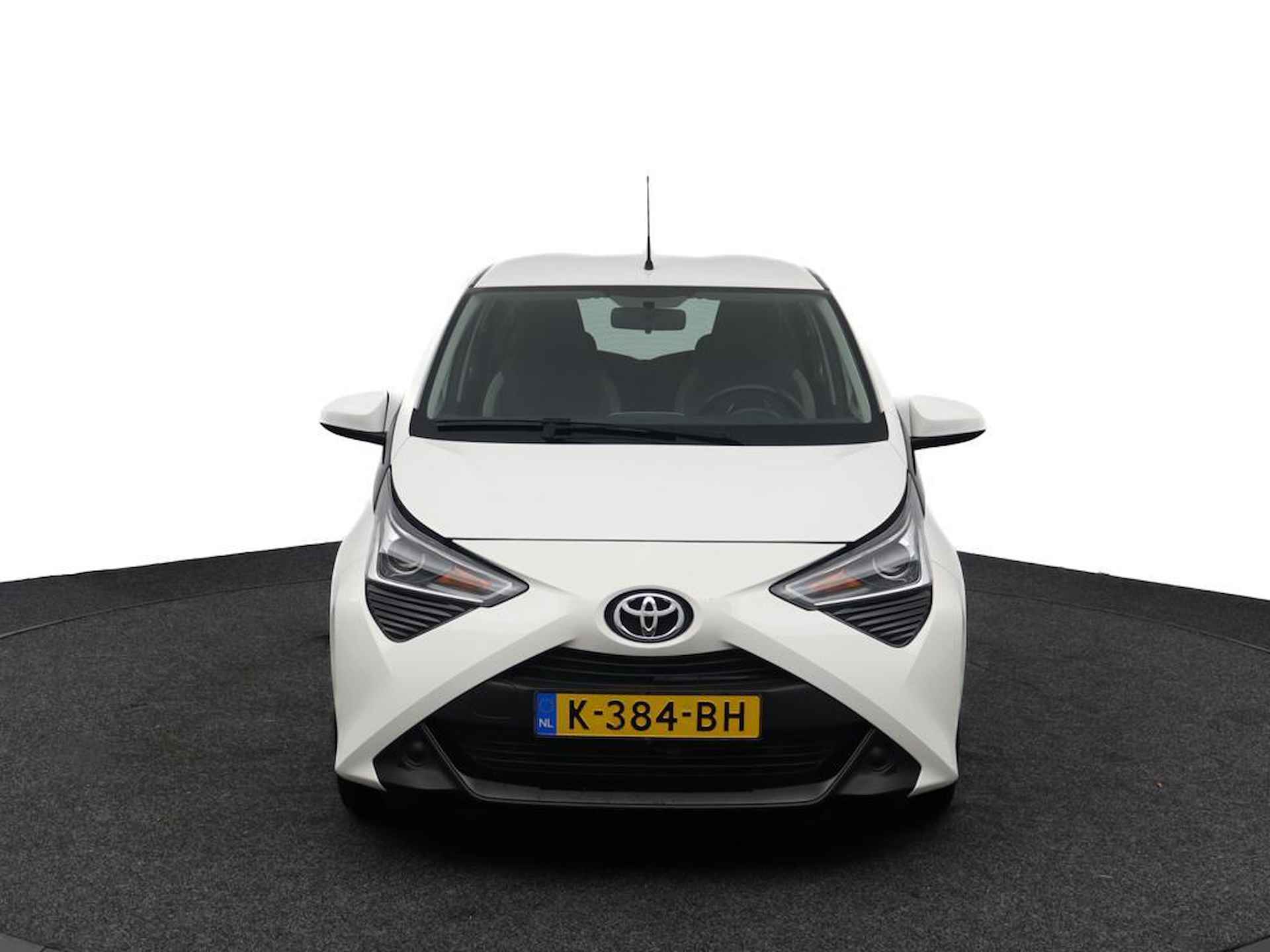 Toyota Aygo 1.0 VVT-i x-play | Automaat | Apple car play | Android auto | Parkeercamera | Airco | - 16/43