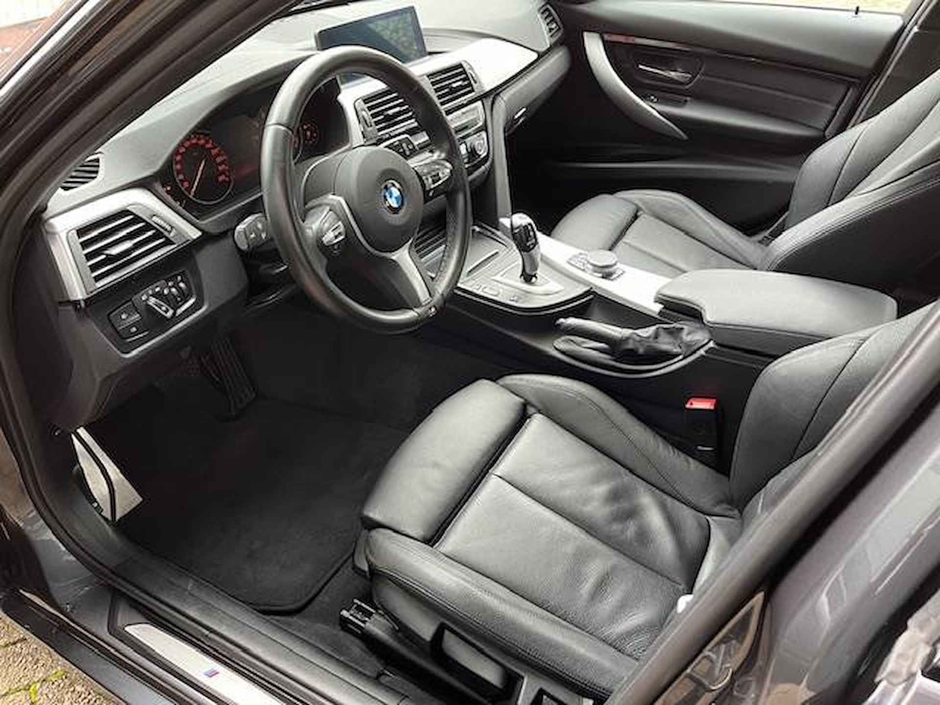 BMW 3-serie Touring 318i M Sport Corporate Lease - 3/25