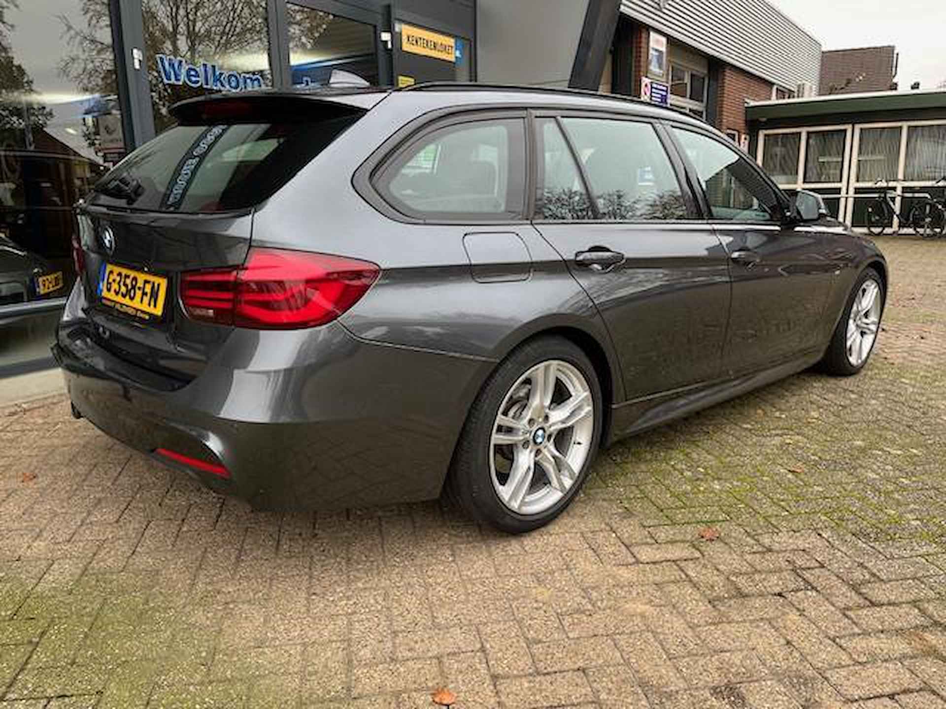 BMW 3-serie Touring 318i M Sport Corporate Lease - 11/25