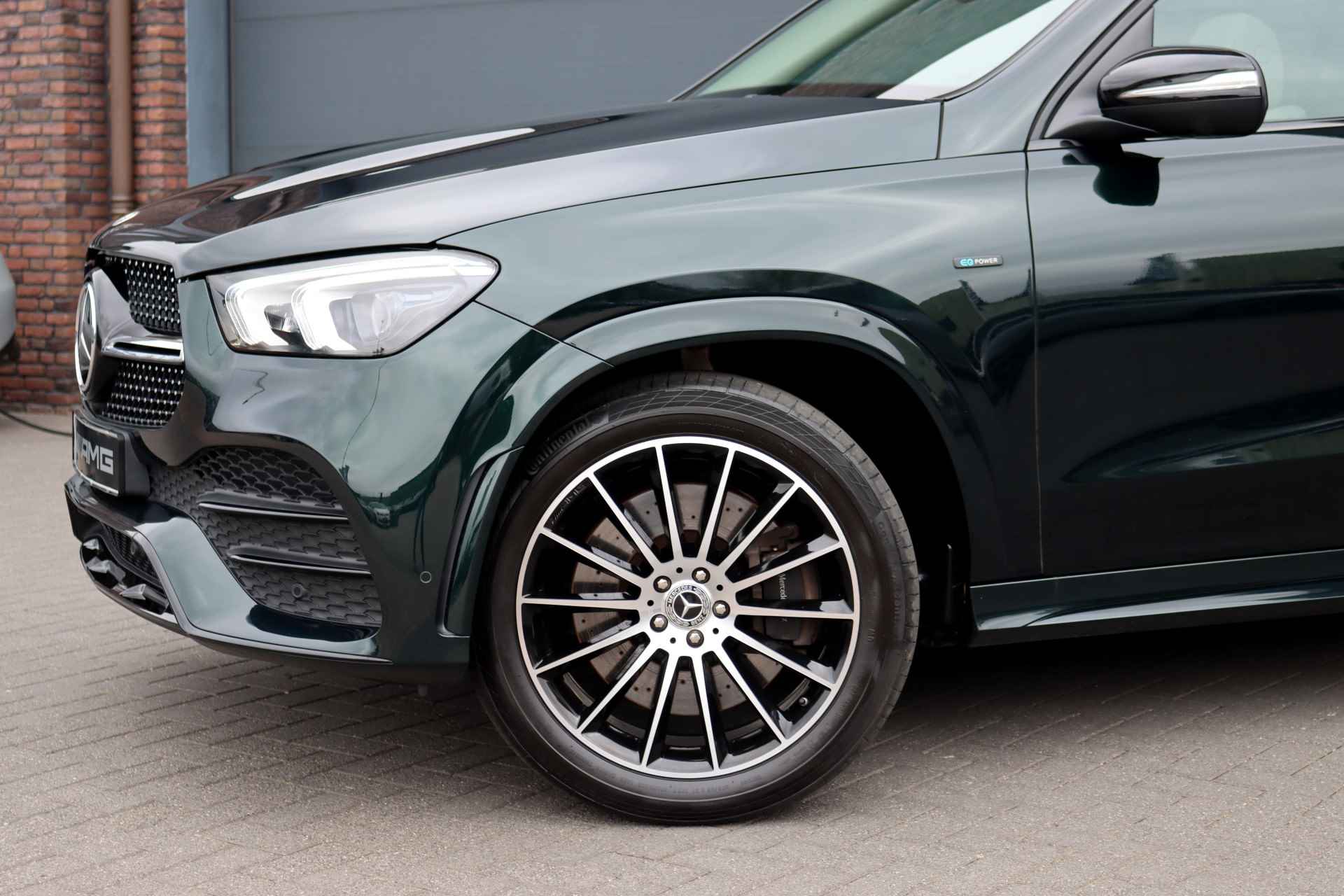 Mercedes-Benz GLE 350 de 4MATIC Premium+ AMG Line Aut9 | Luchtvering | Distronic+ | Stoelventilatie | Burmester | Trekhaak | Verwarmd Stuurwiel | Massage | Multibeam LED | Vlakkenverwarming | - 26/40