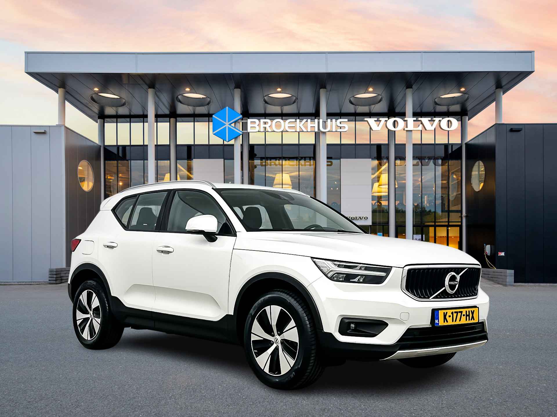 Volvo XC40 T2 GT Business Pro | Adaptieve cruise | BLIS | Keyless | Elektr. achterklep | Trekhaak - 3/33