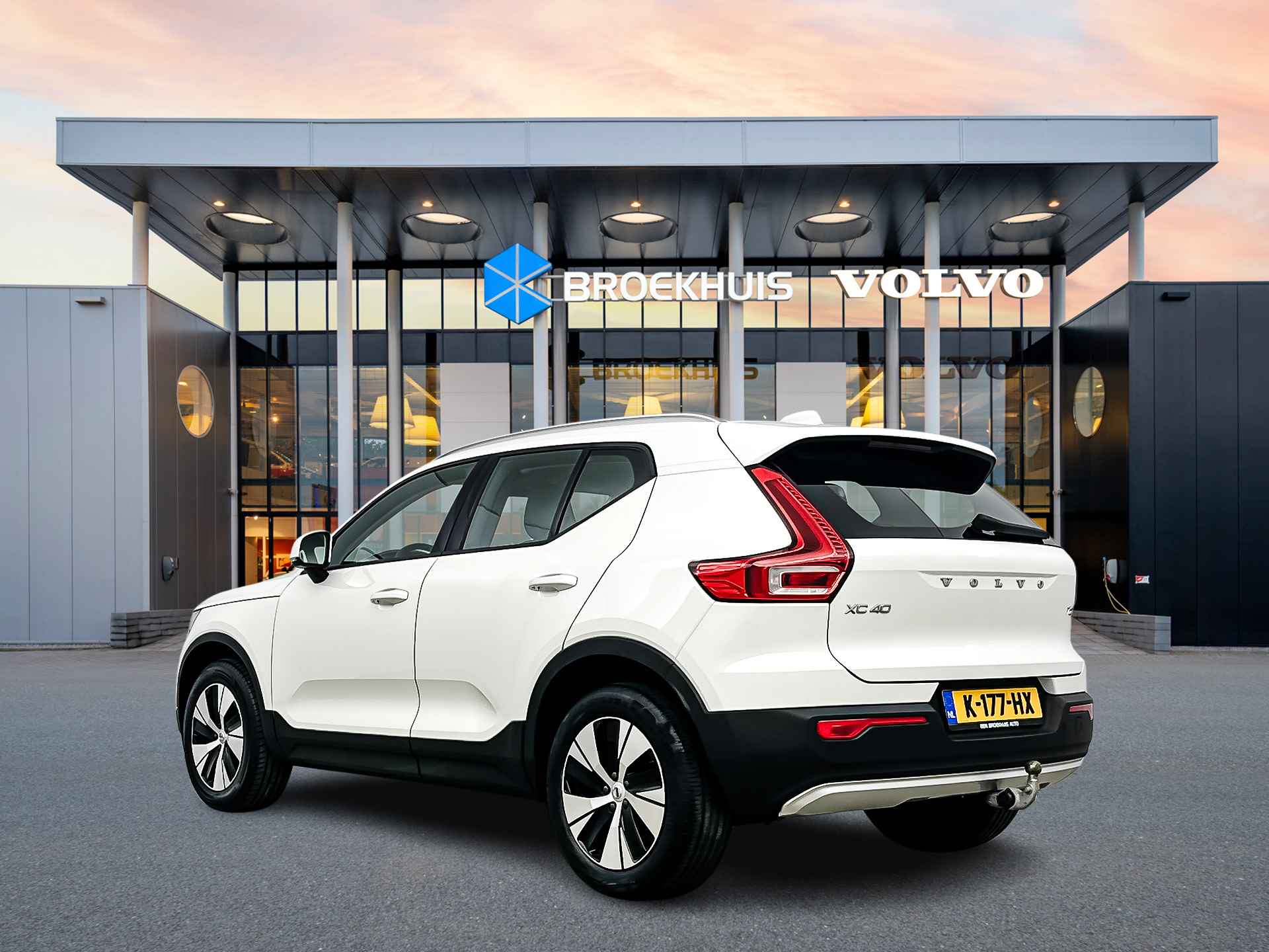 Volvo XC40 T2 GT Business Pro | Adaptieve cruise | BLIS | Keyless | Elektr. achterklep | Trekhaak - 5/33