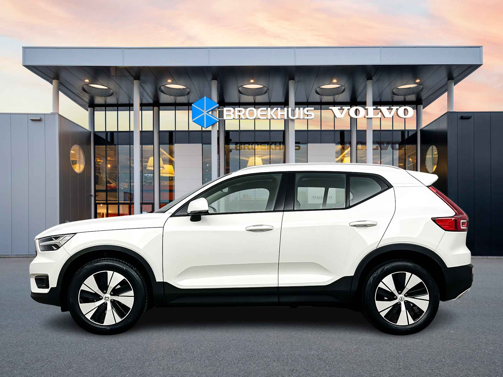 Volvo XC40 T2 GT Business Pro | Adaptieve cruise | BLIS | Keyless | Elektr. achterklep | Trekhaak - 9/33